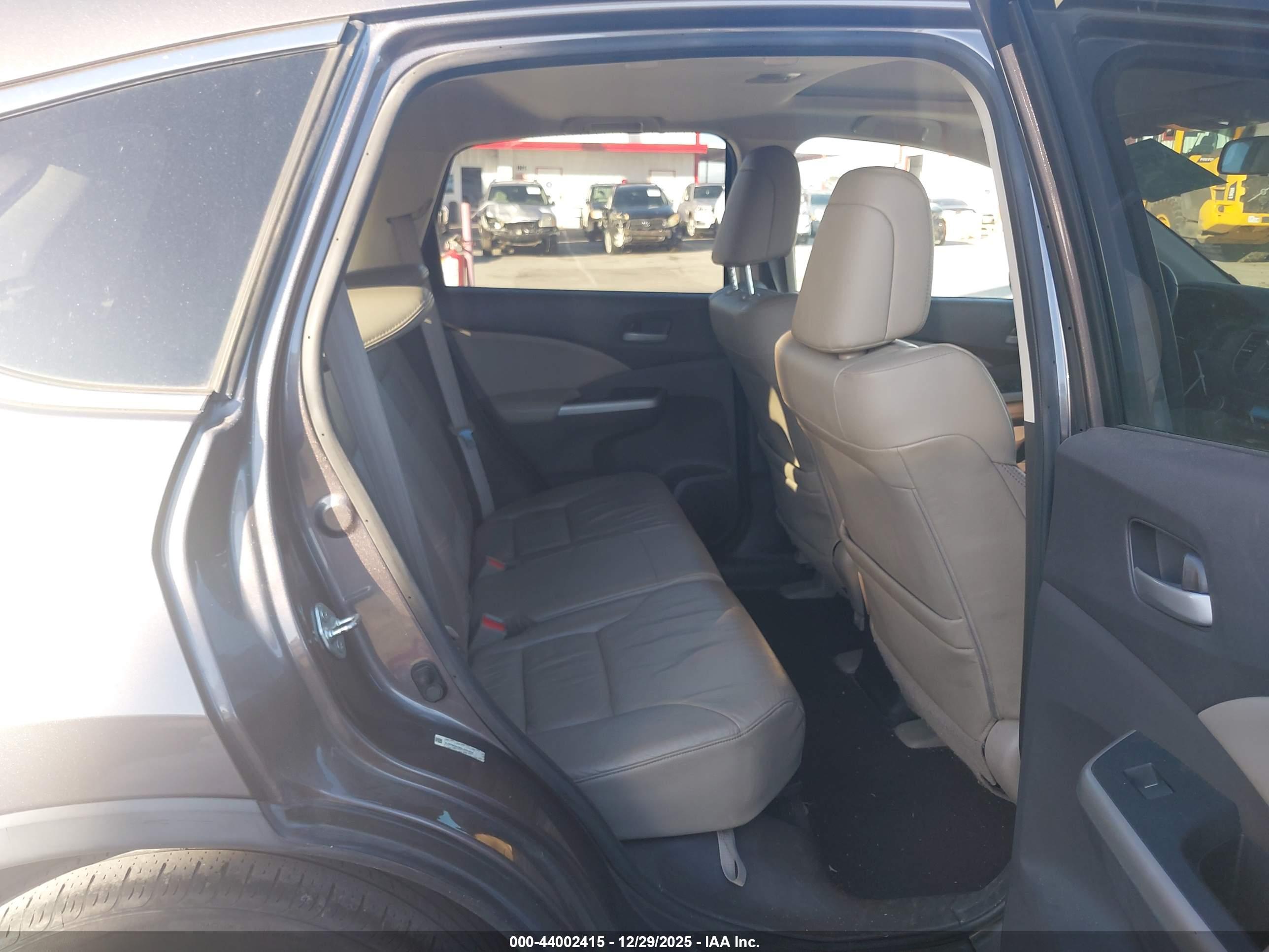 HONDA CR-V image 8