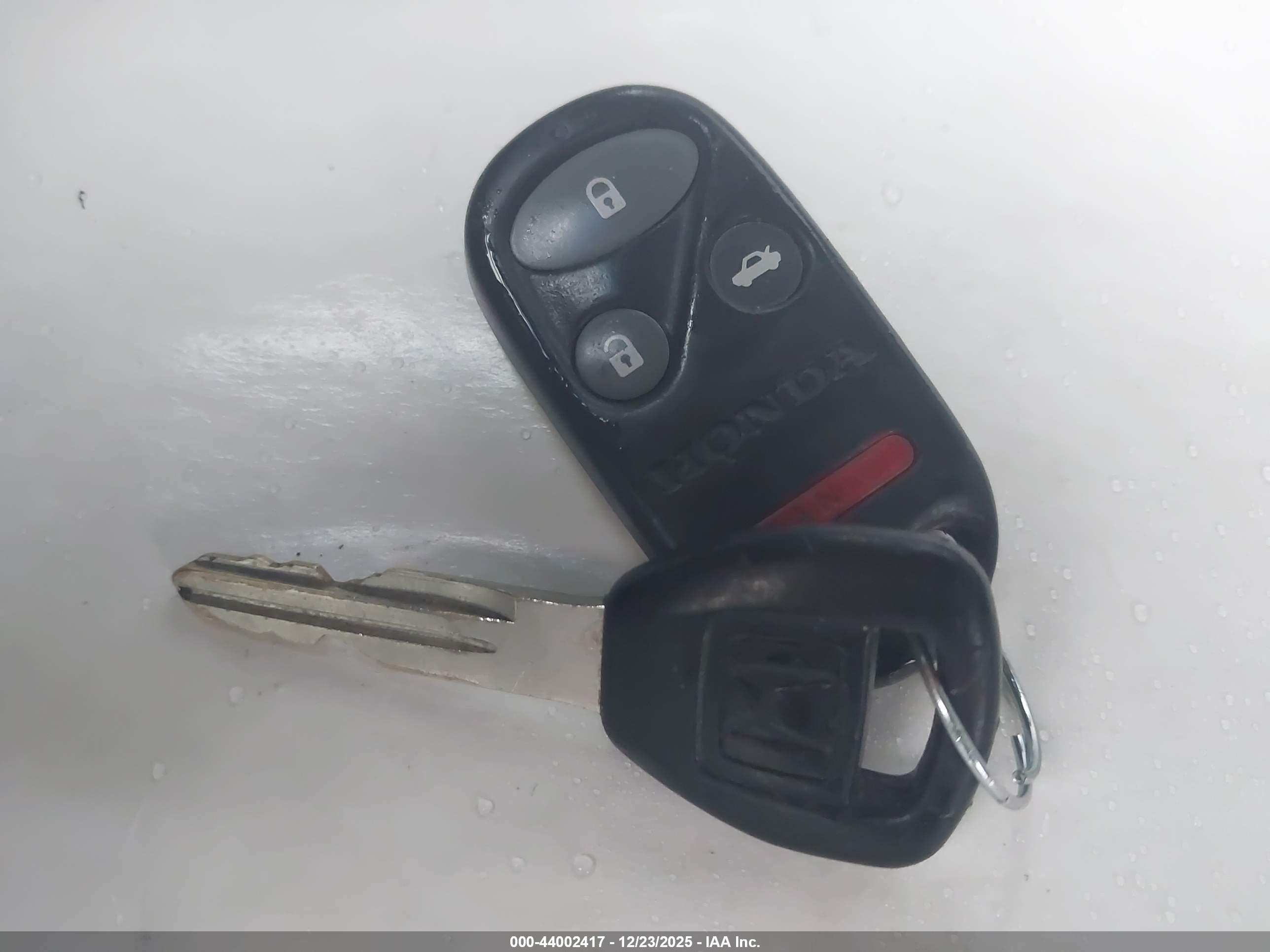 HONDA ACCORD image 11