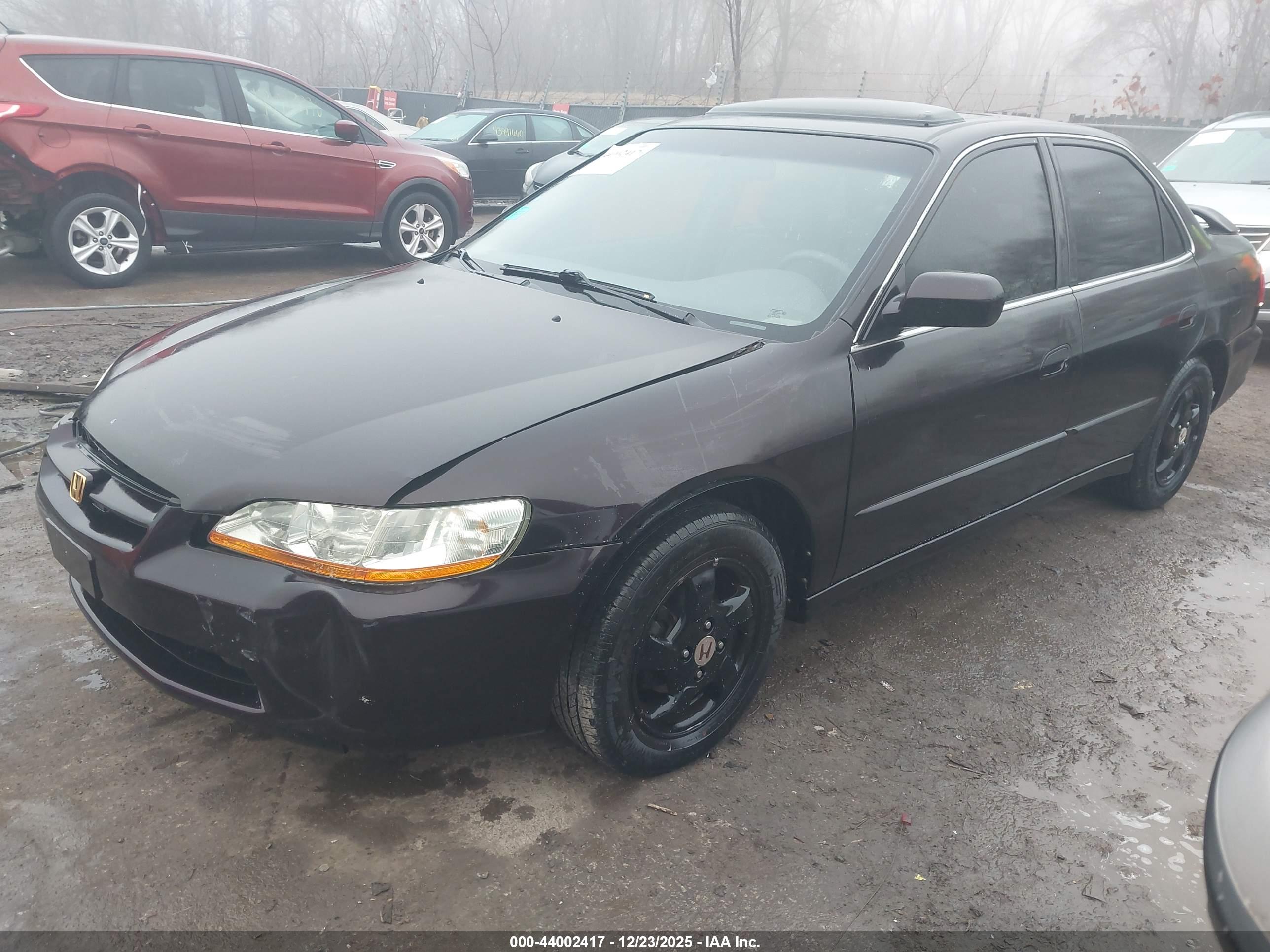 HONDA ACCORD image 2