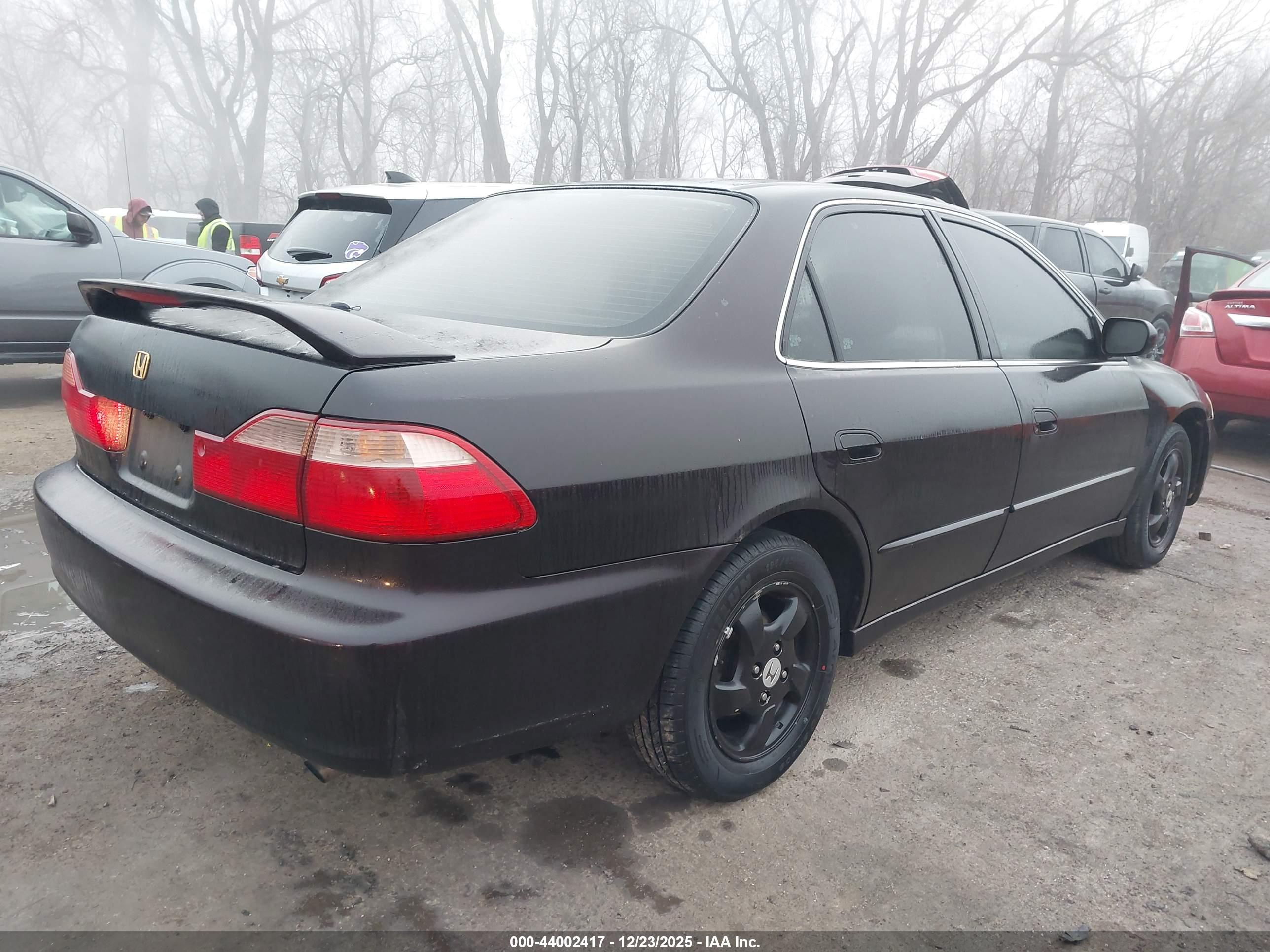 HONDA ACCORD image 4