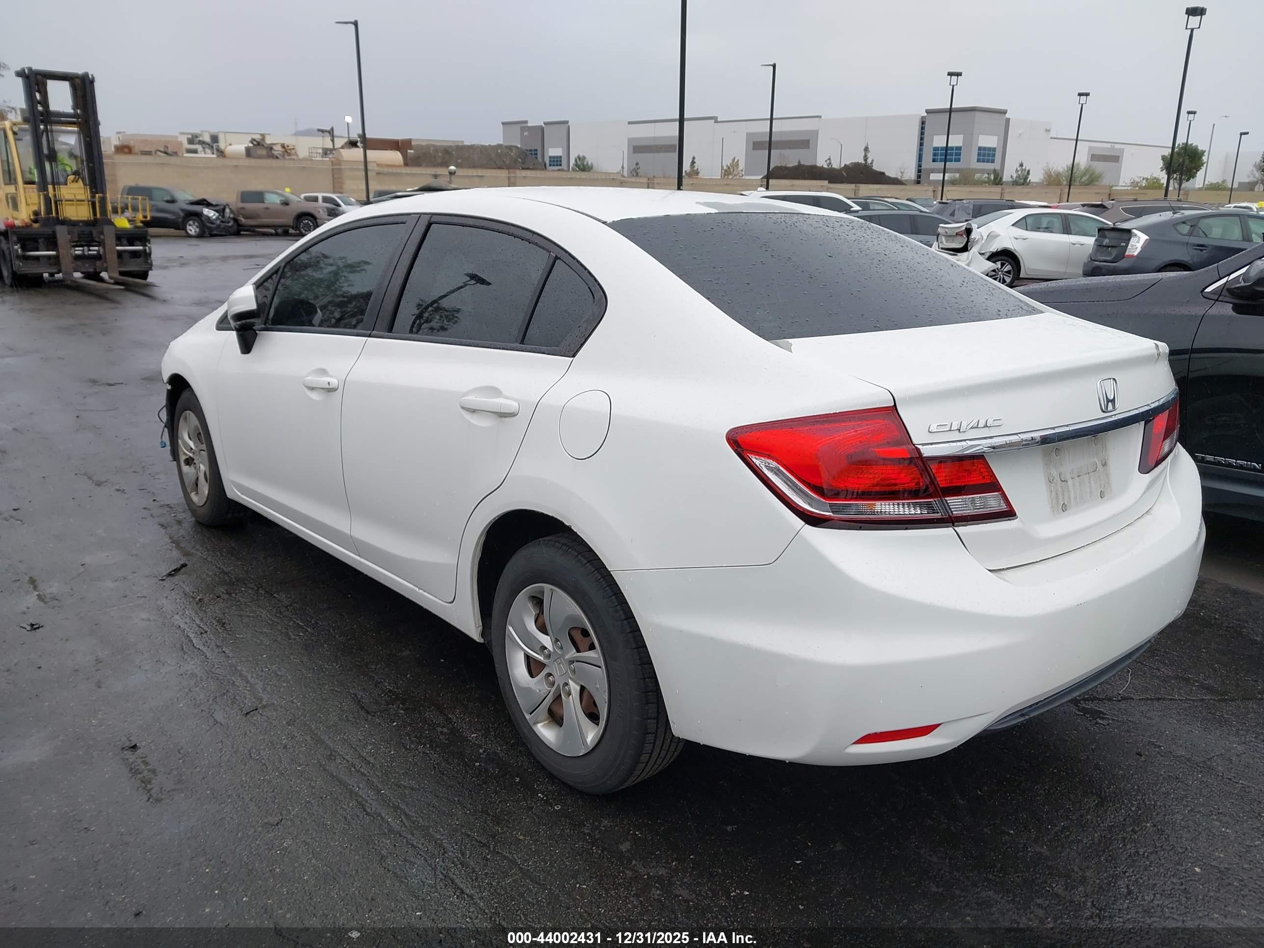 HONDA CIVIC image 3