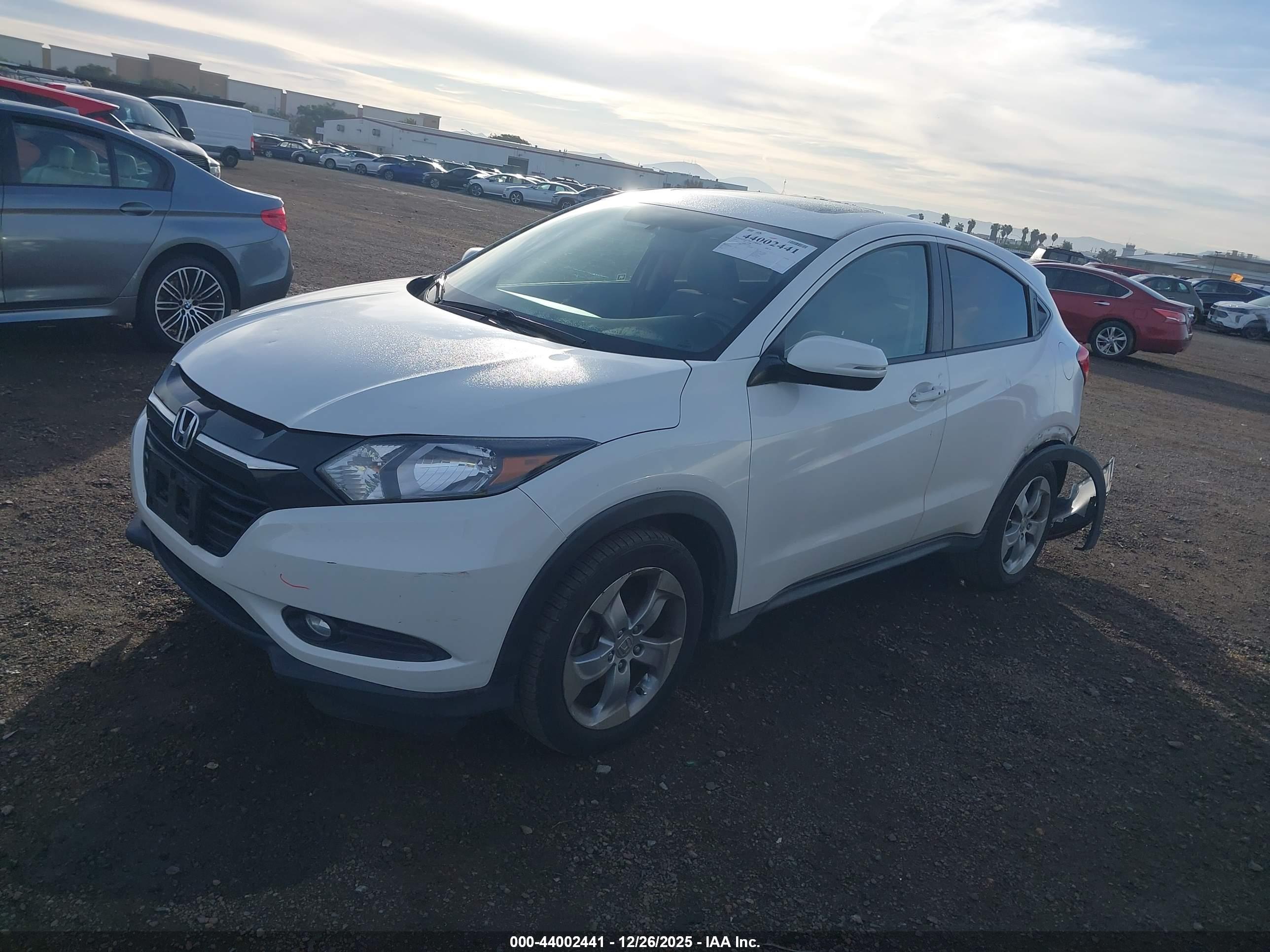 HONDA HR-V image 2