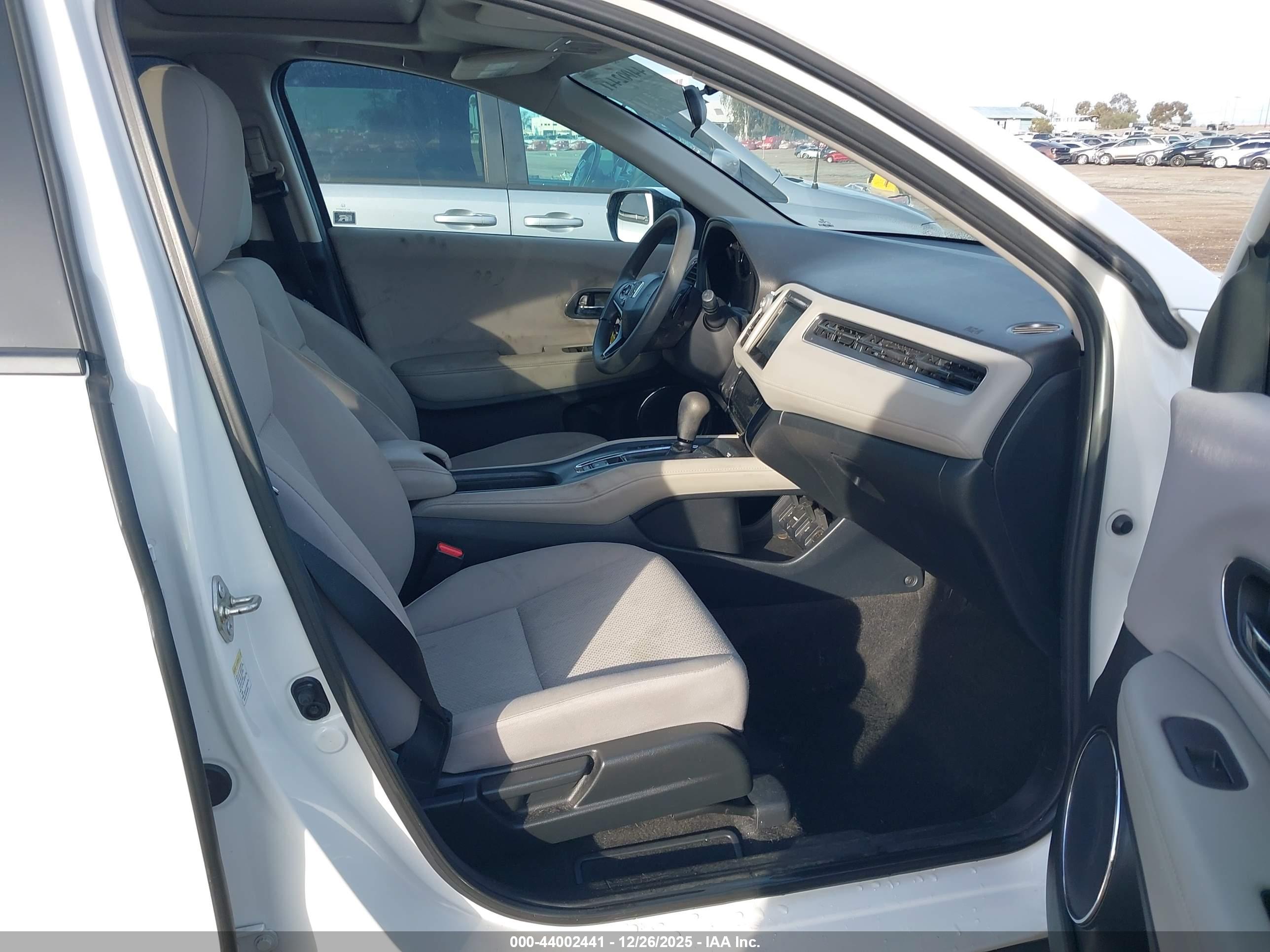 HONDA HR-V image 5