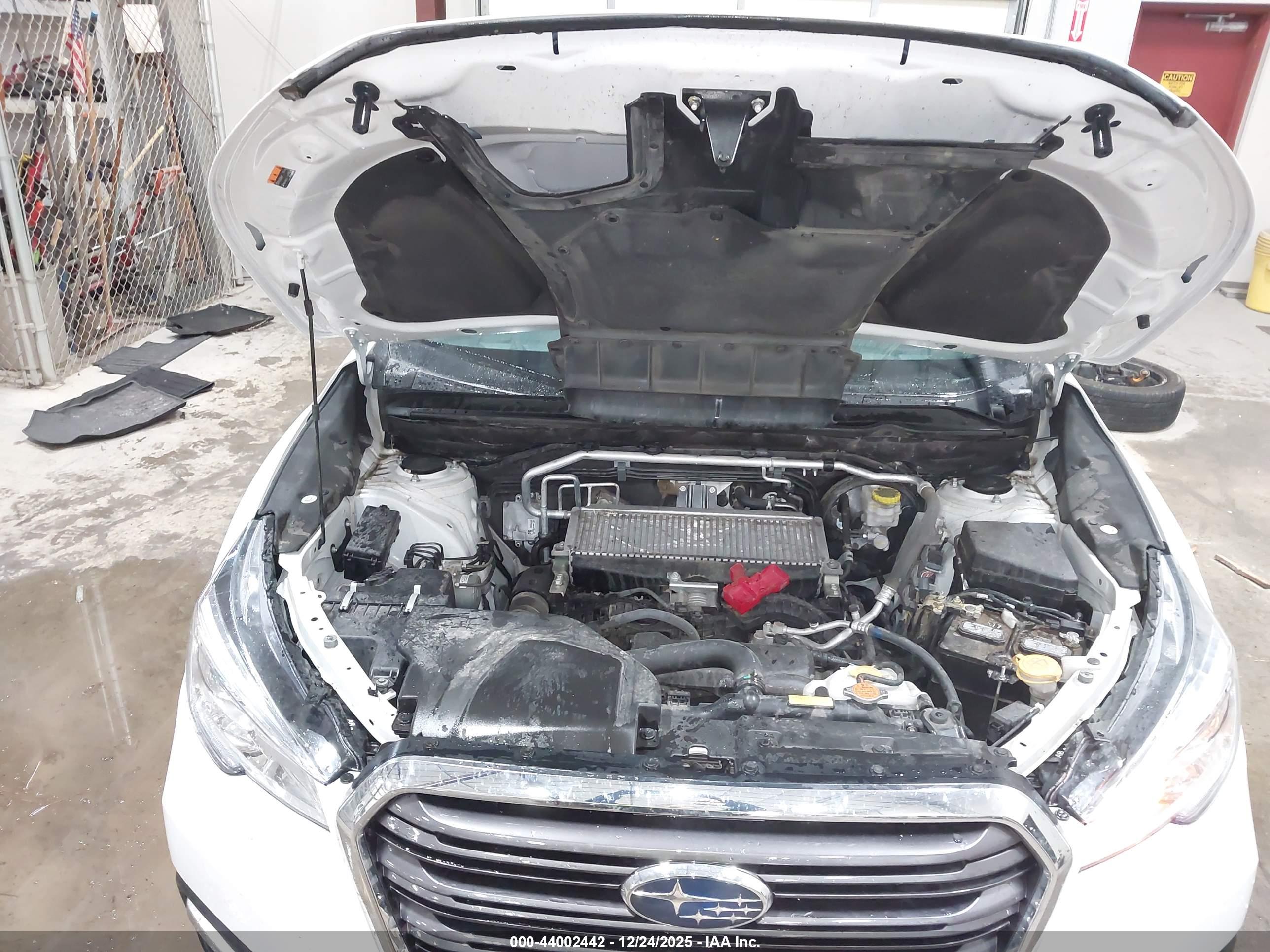 SUBARU ASCENT image 10