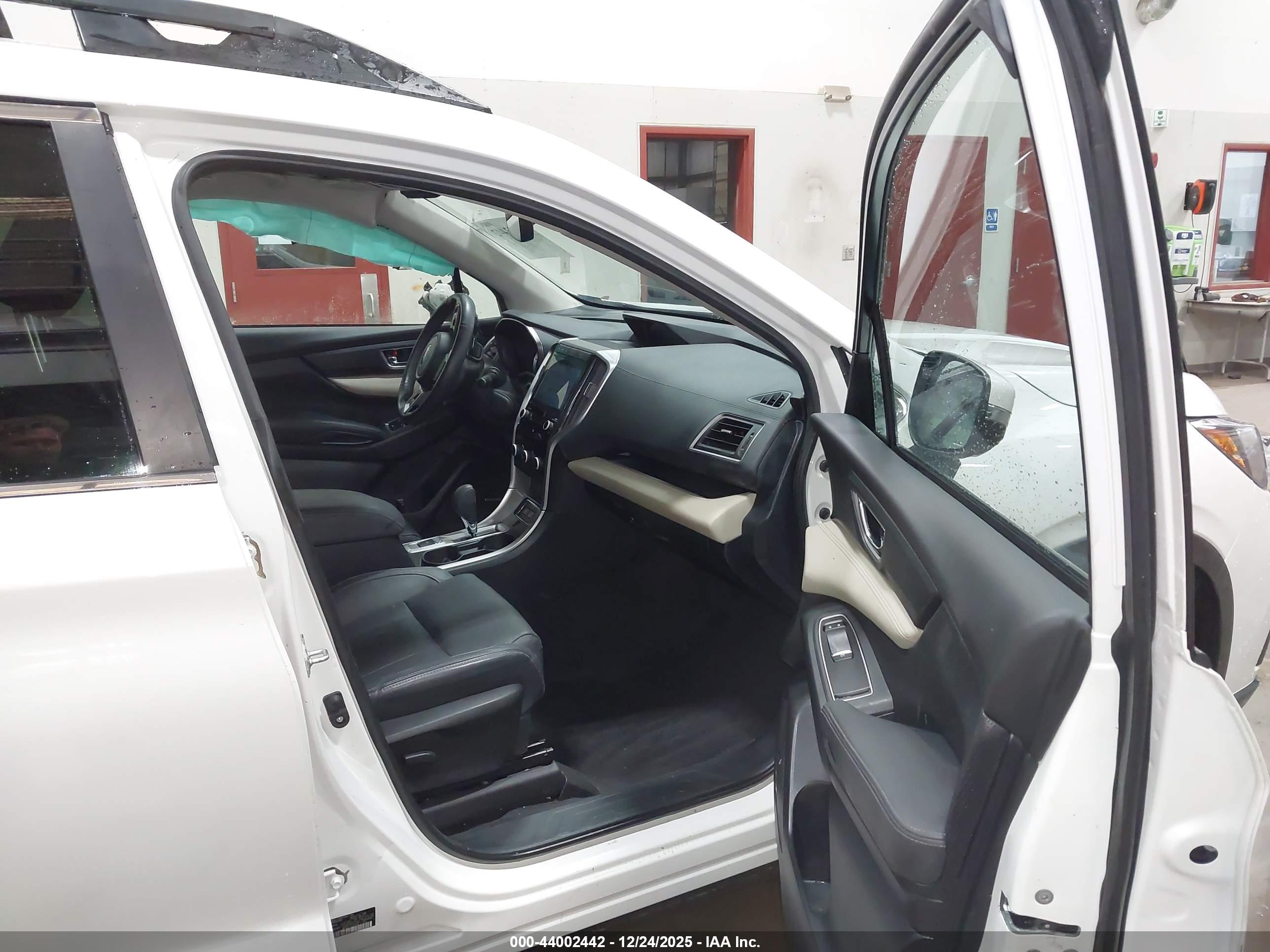 SUBARU ASCENT image 5