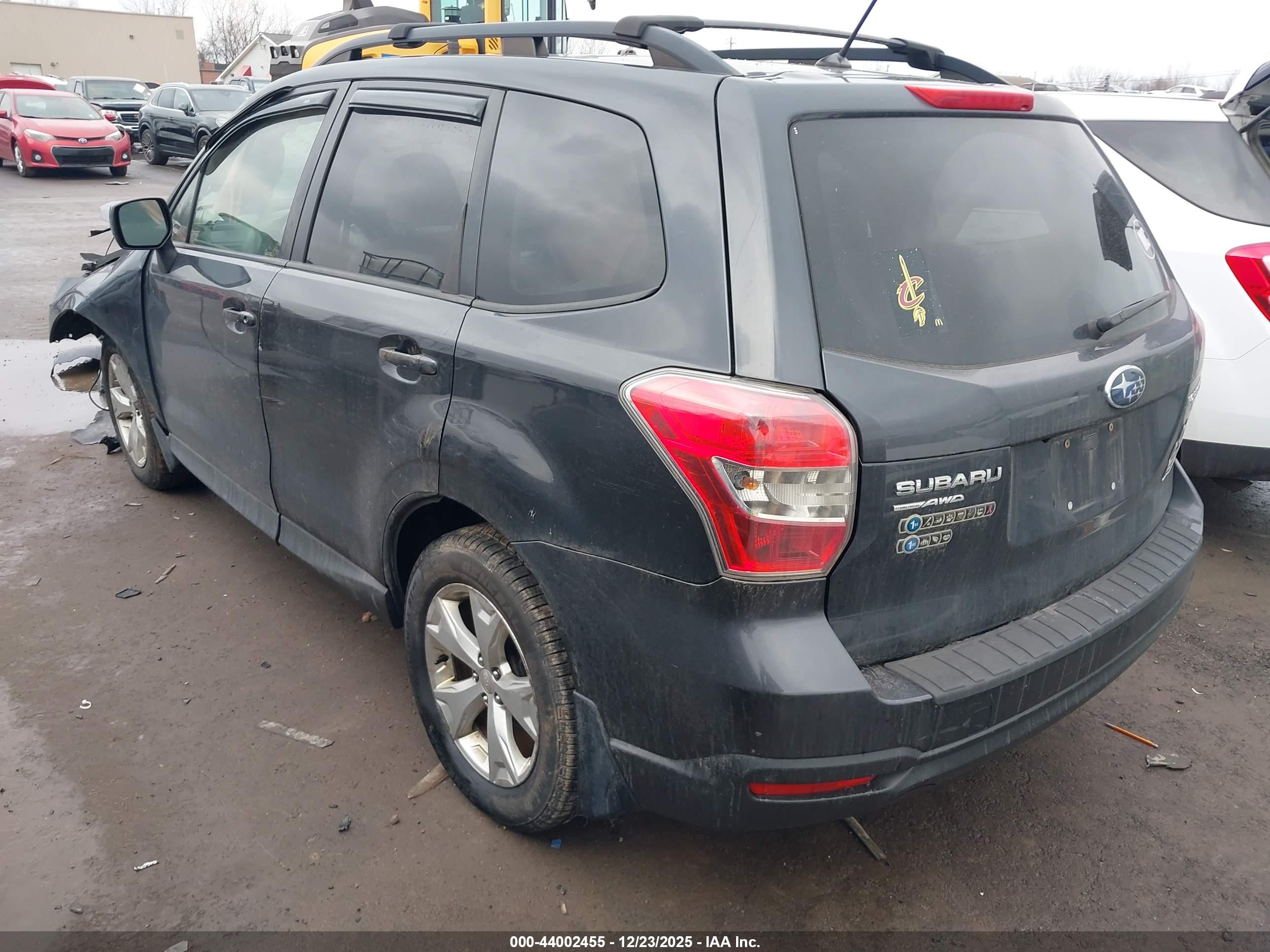 SUBARU FORESTER image 3