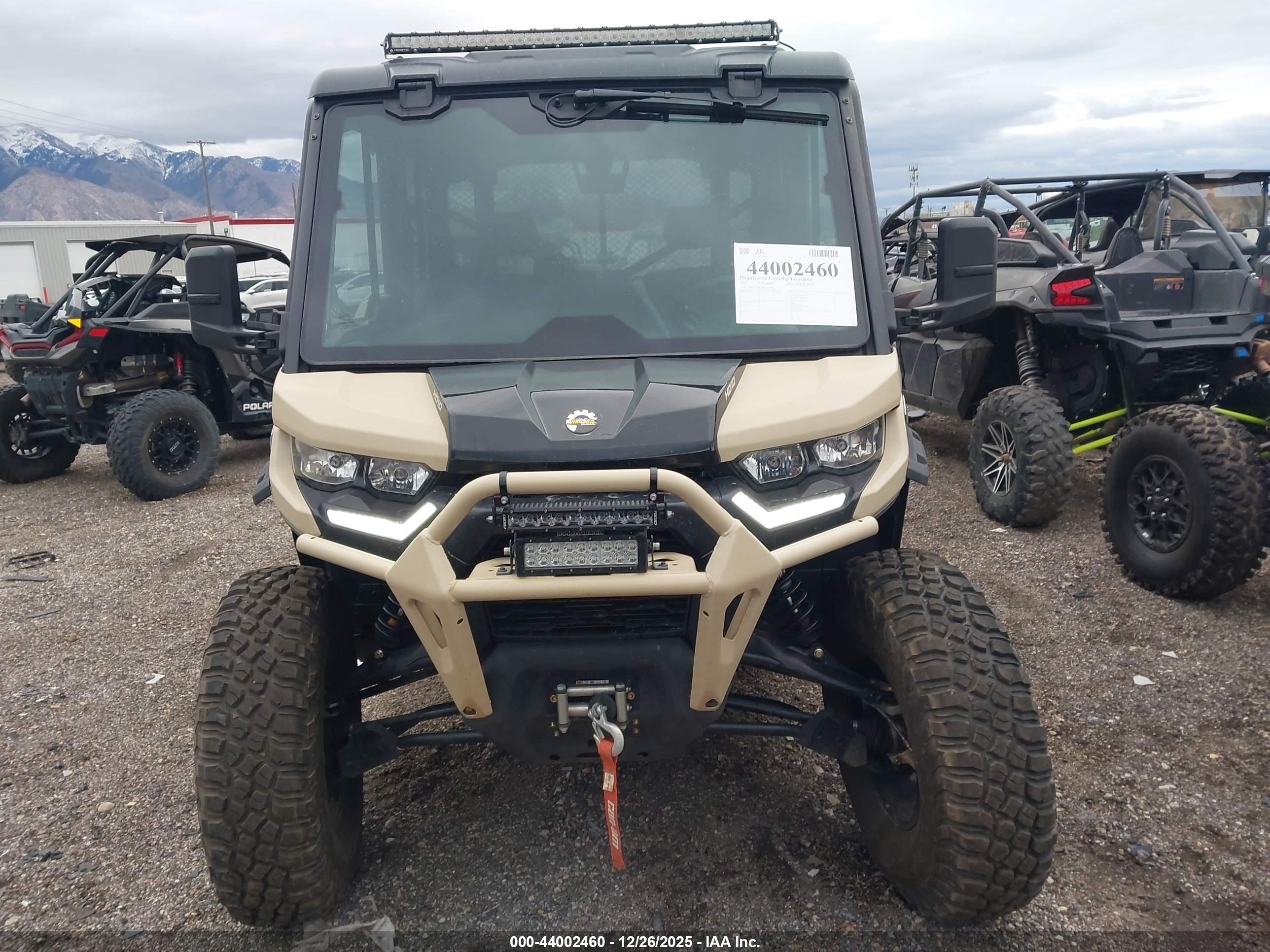 CAN-AM DEFENDER image 5