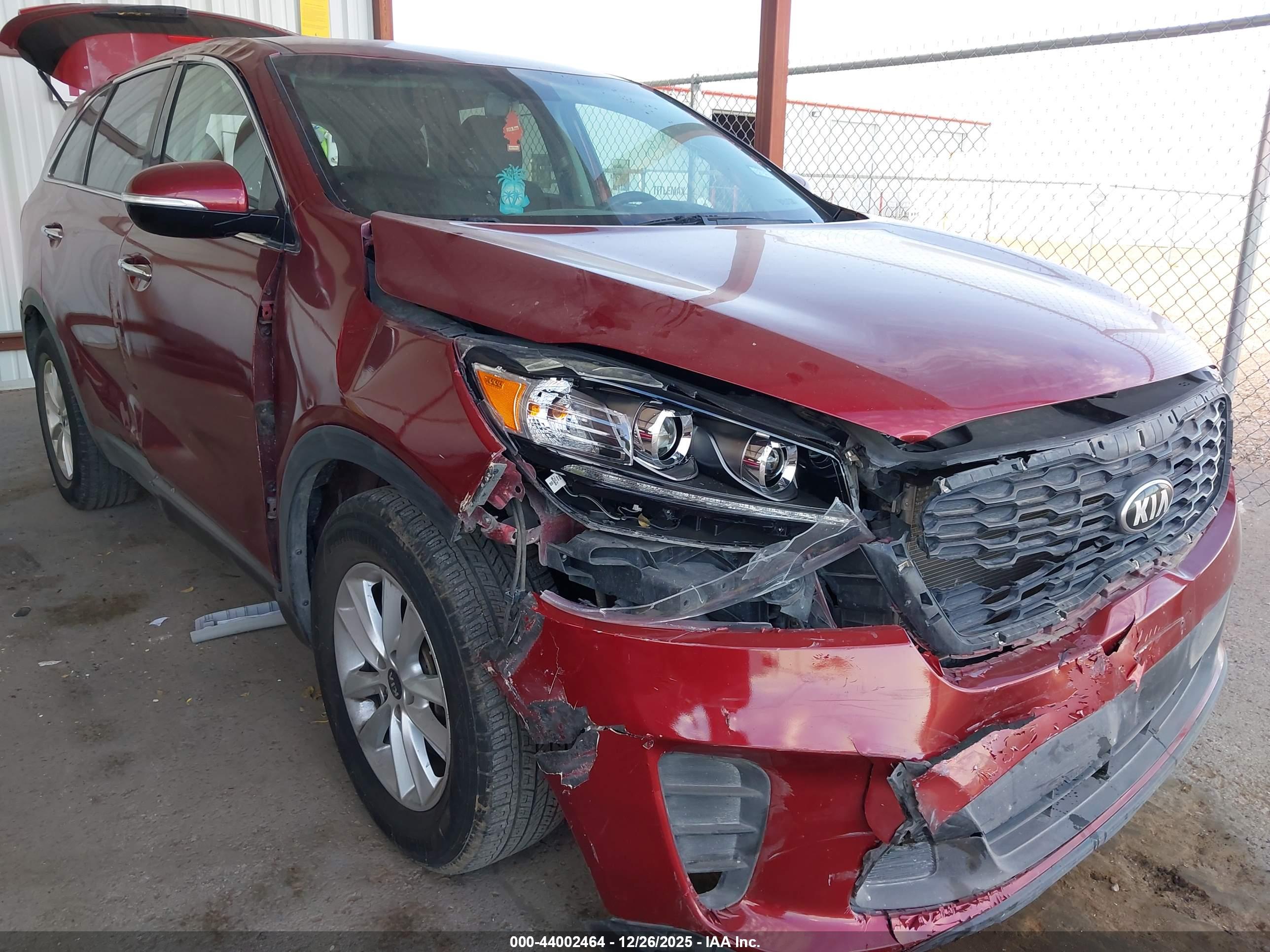 KIA SORENTO image 6