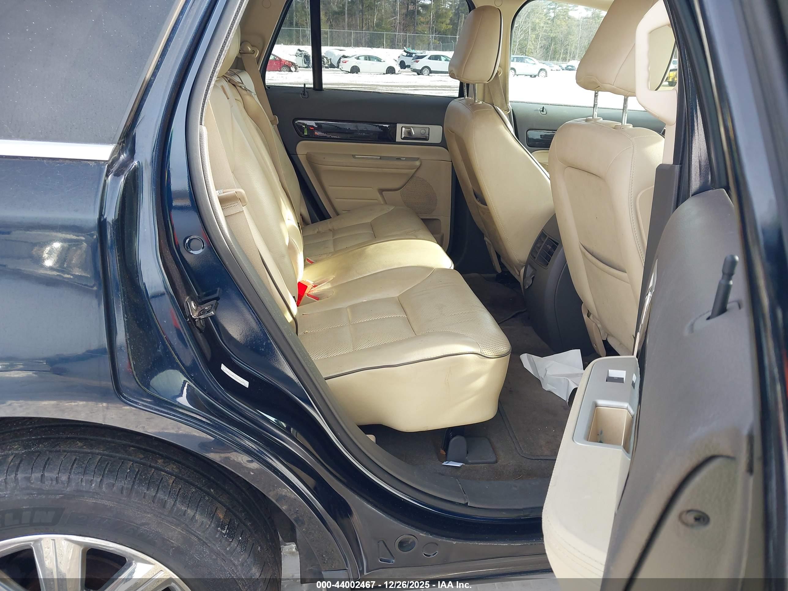 LINCOLN MKX image 8