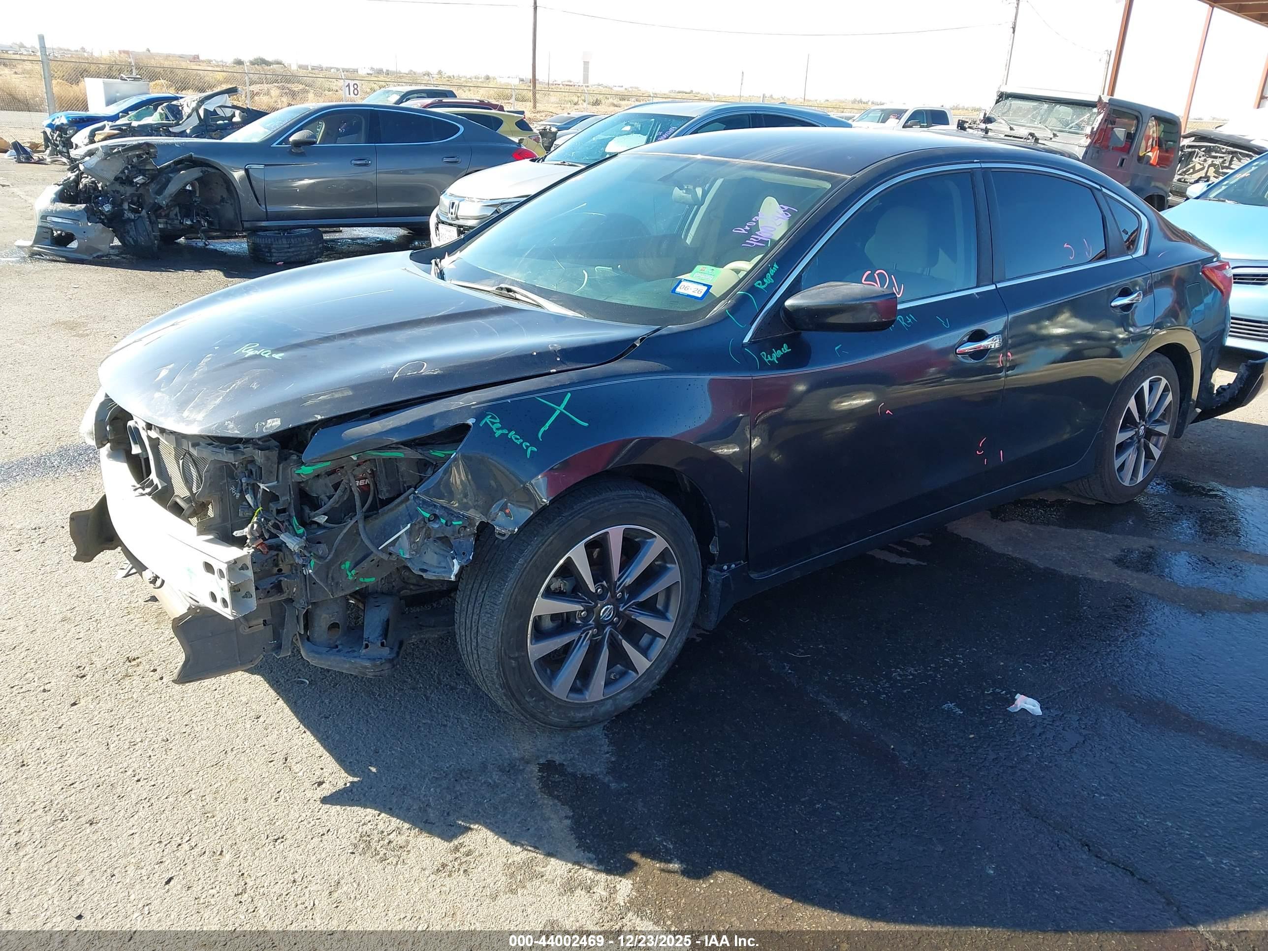 NISSAN ALTIMA image 2