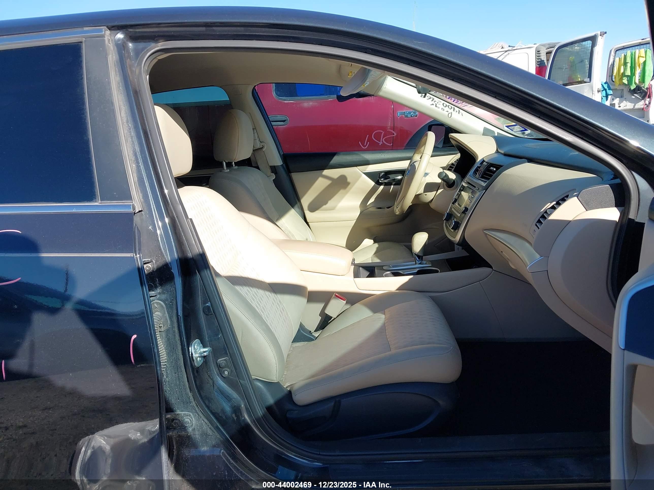 NISSAN ALTIMA image 5