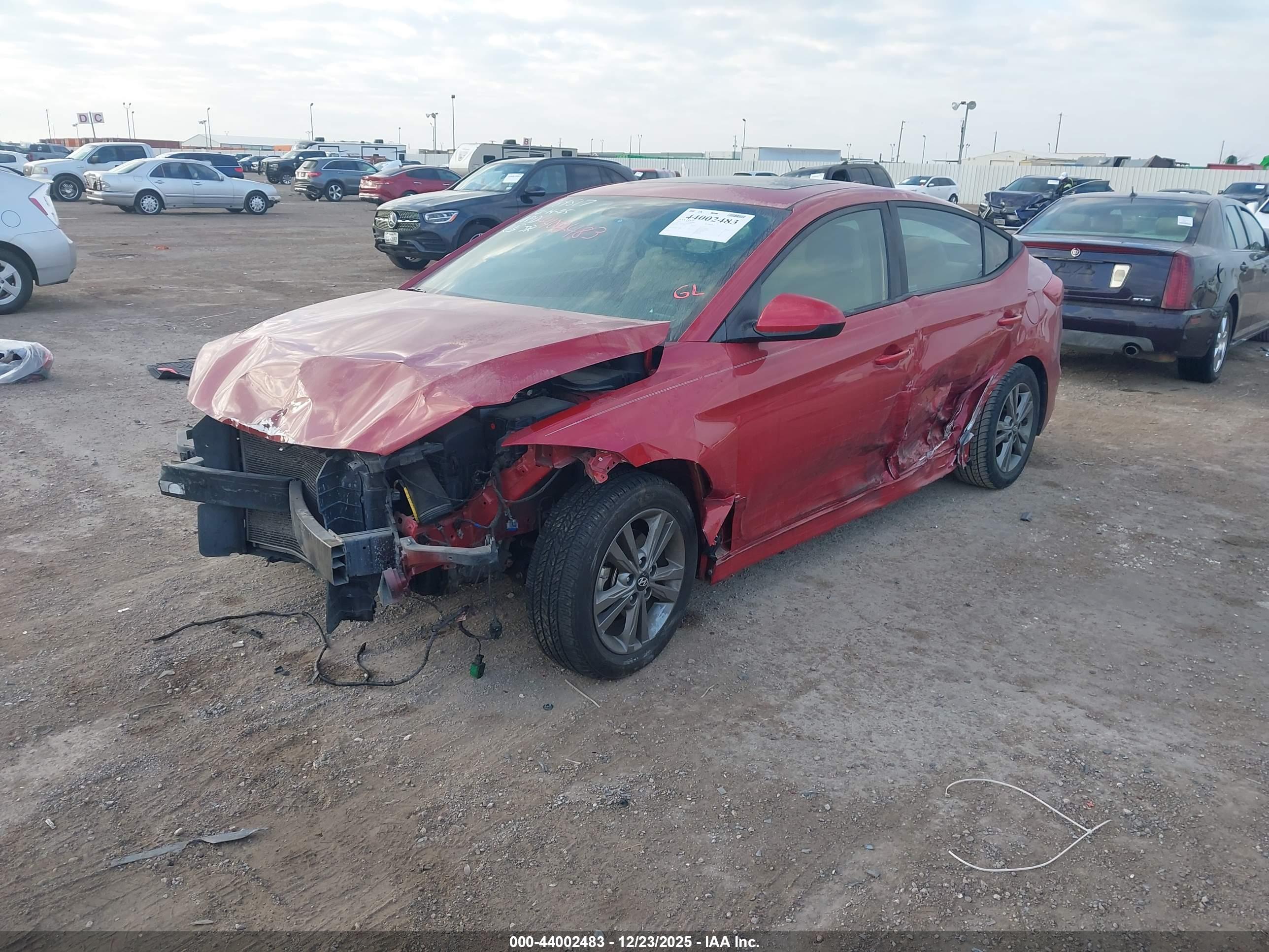 HYUNDAI ELANTRA image 2