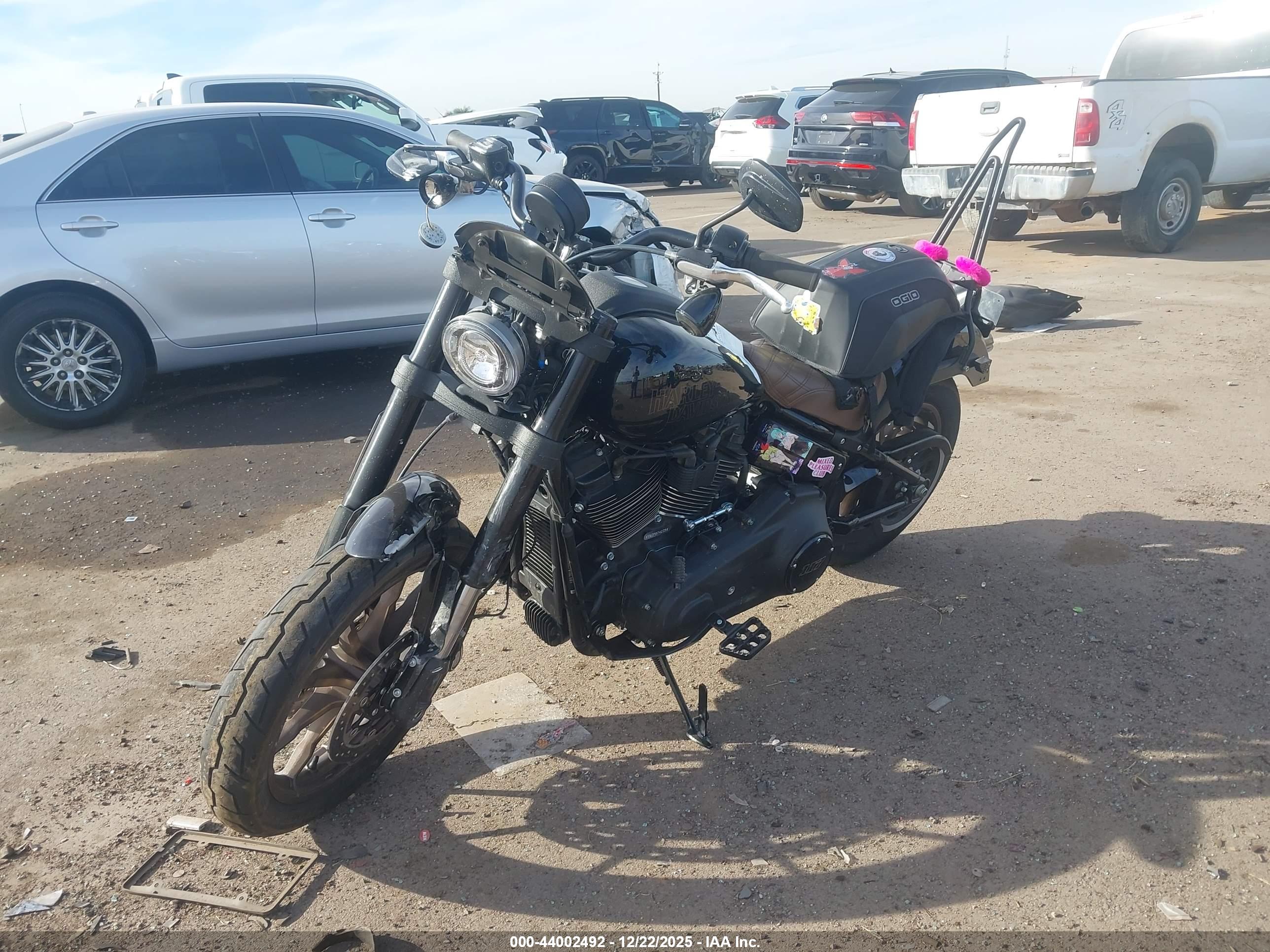 HARLEY-DAVIDSON FXLRS image 2