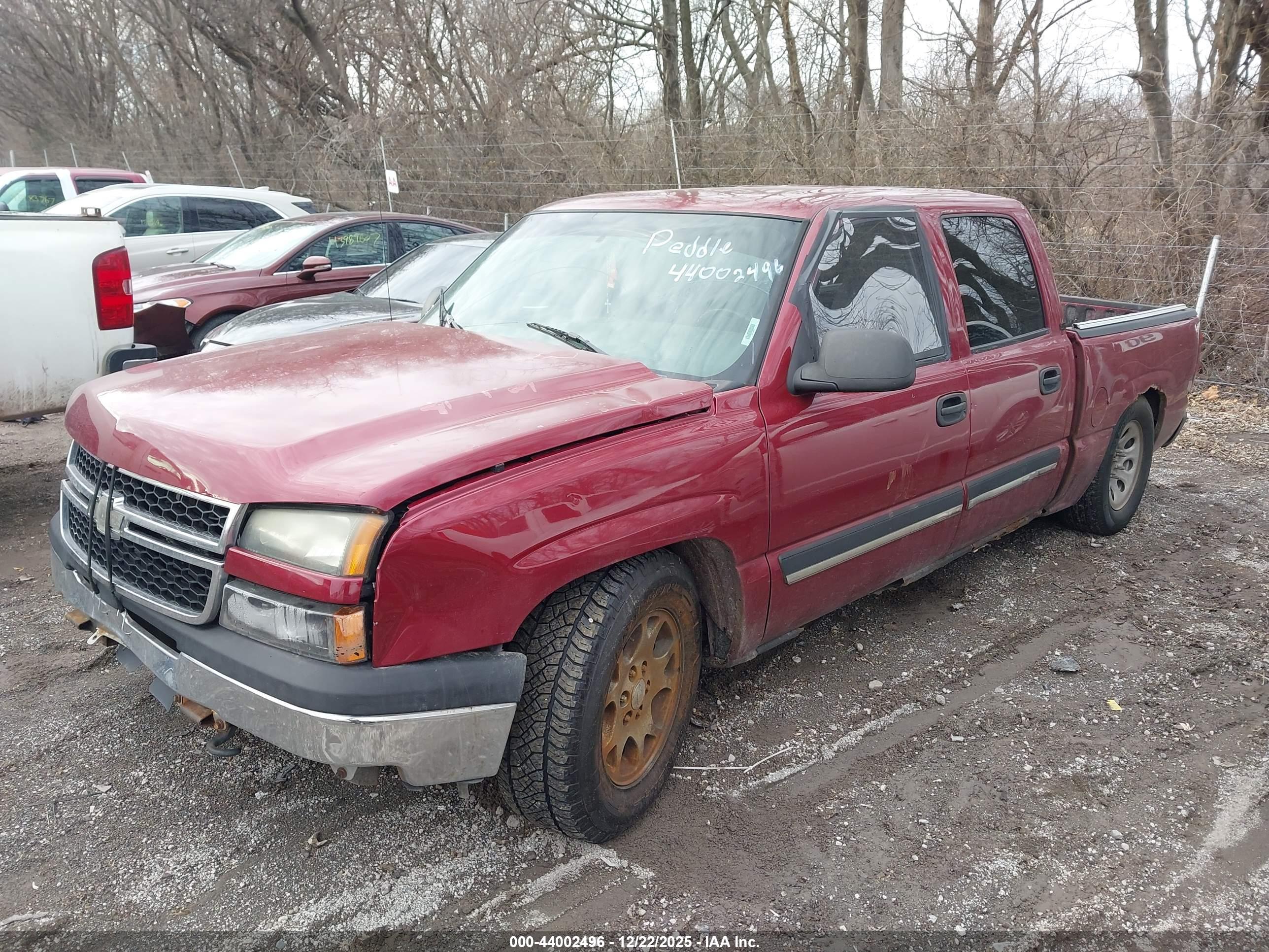 CHEVROLET SILVERADO image 2