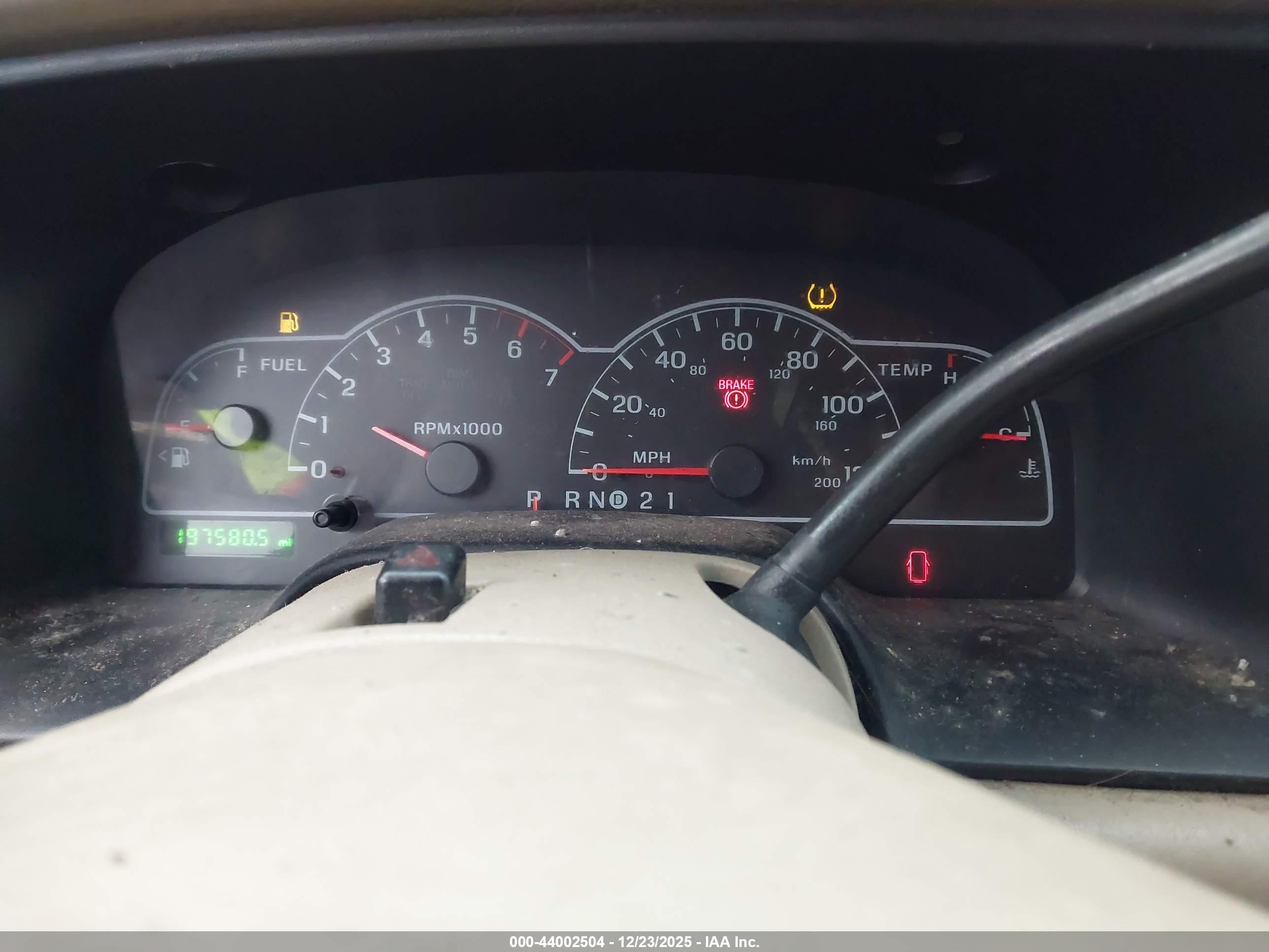 FORD WINDSTAR image 7