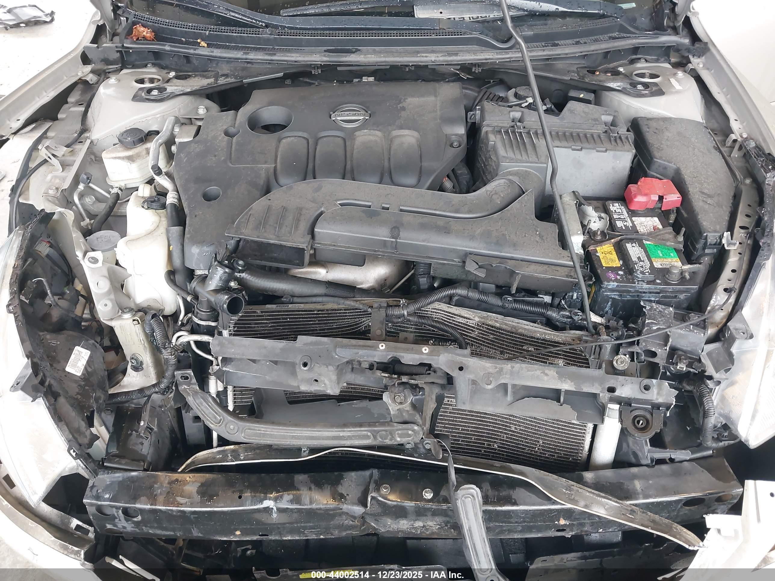 NISSAN ALTIMA image 10