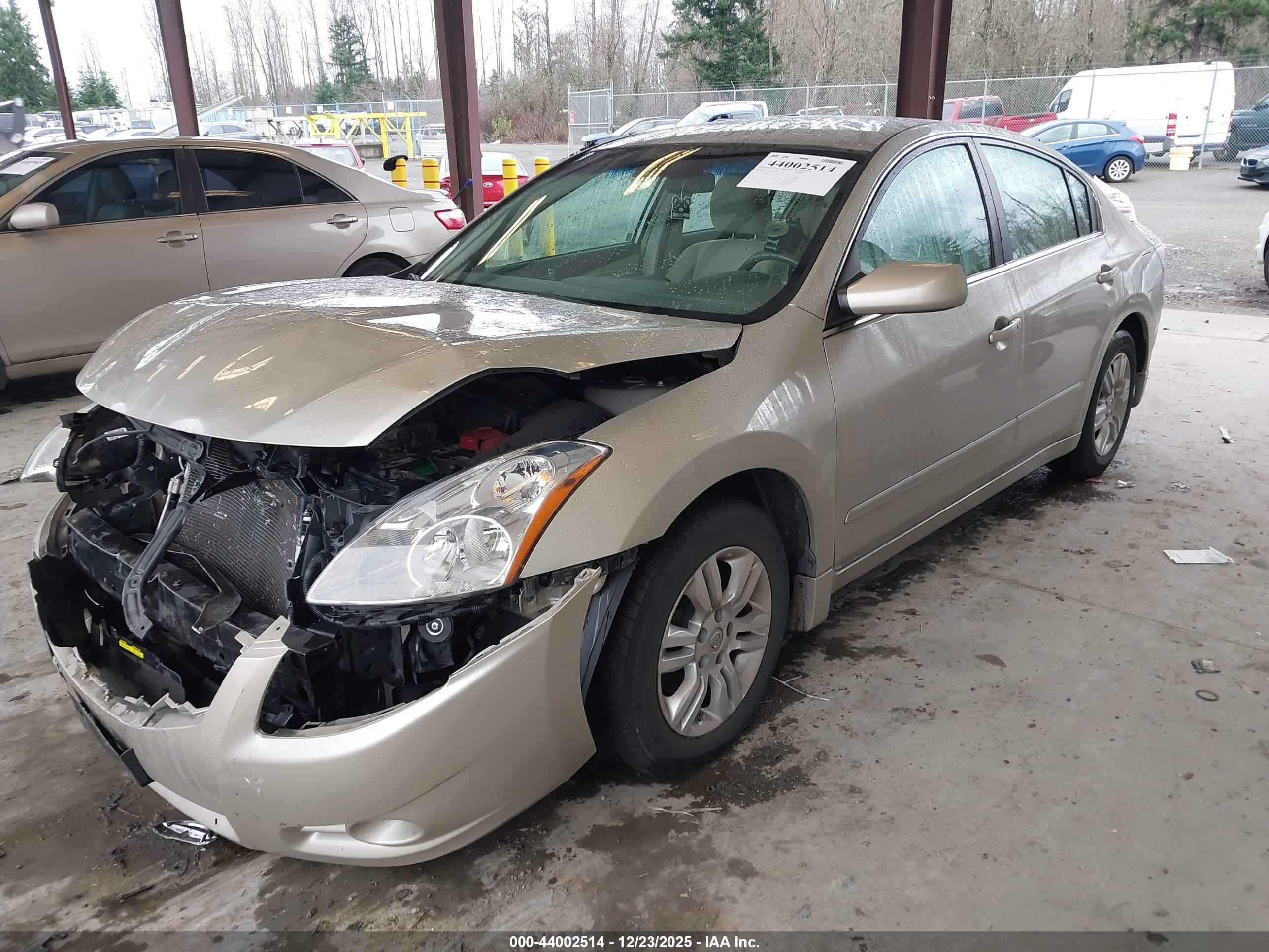 NISSAN ALTIMA image 2