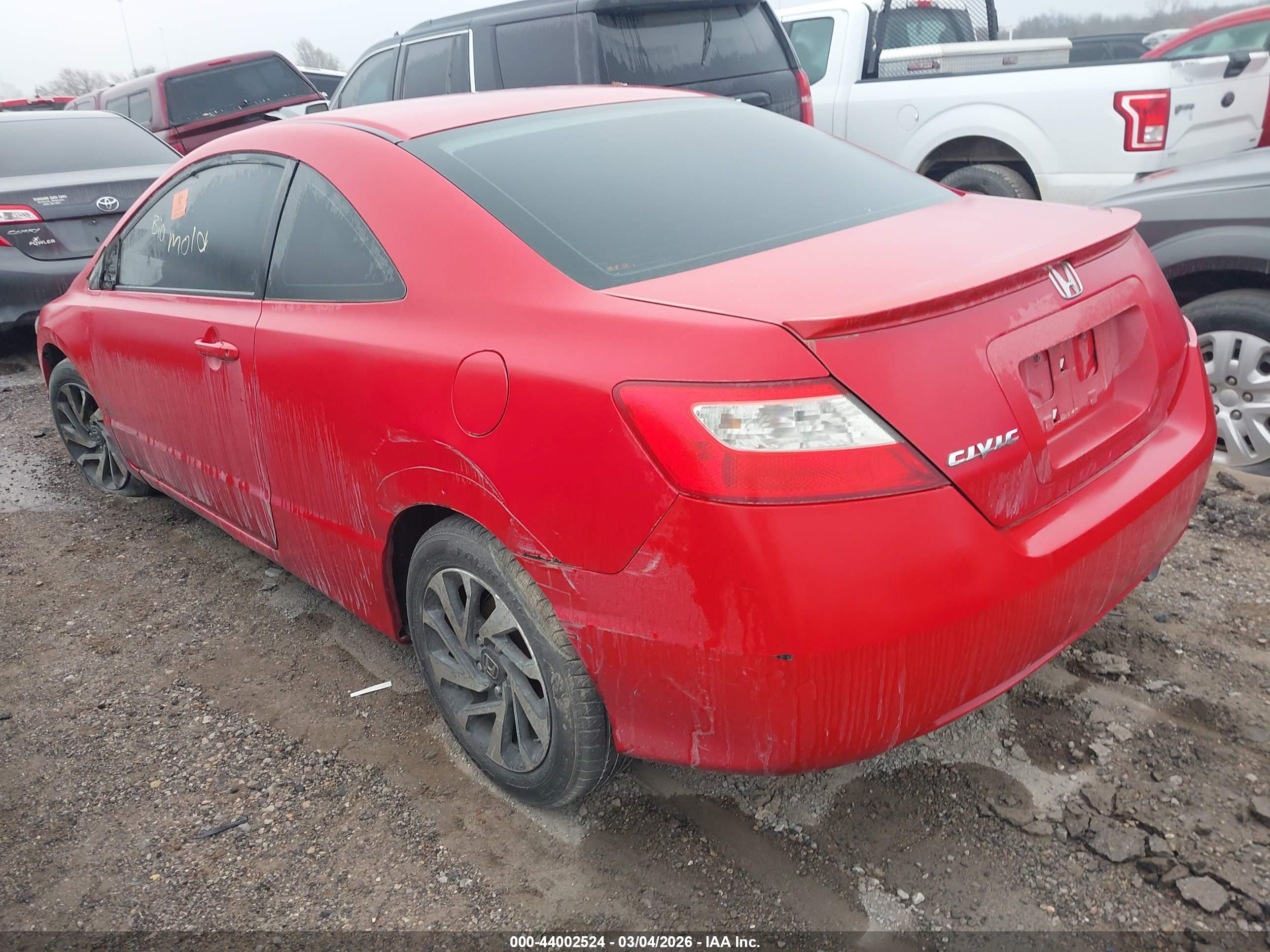 HONDA CIVIC image 3
