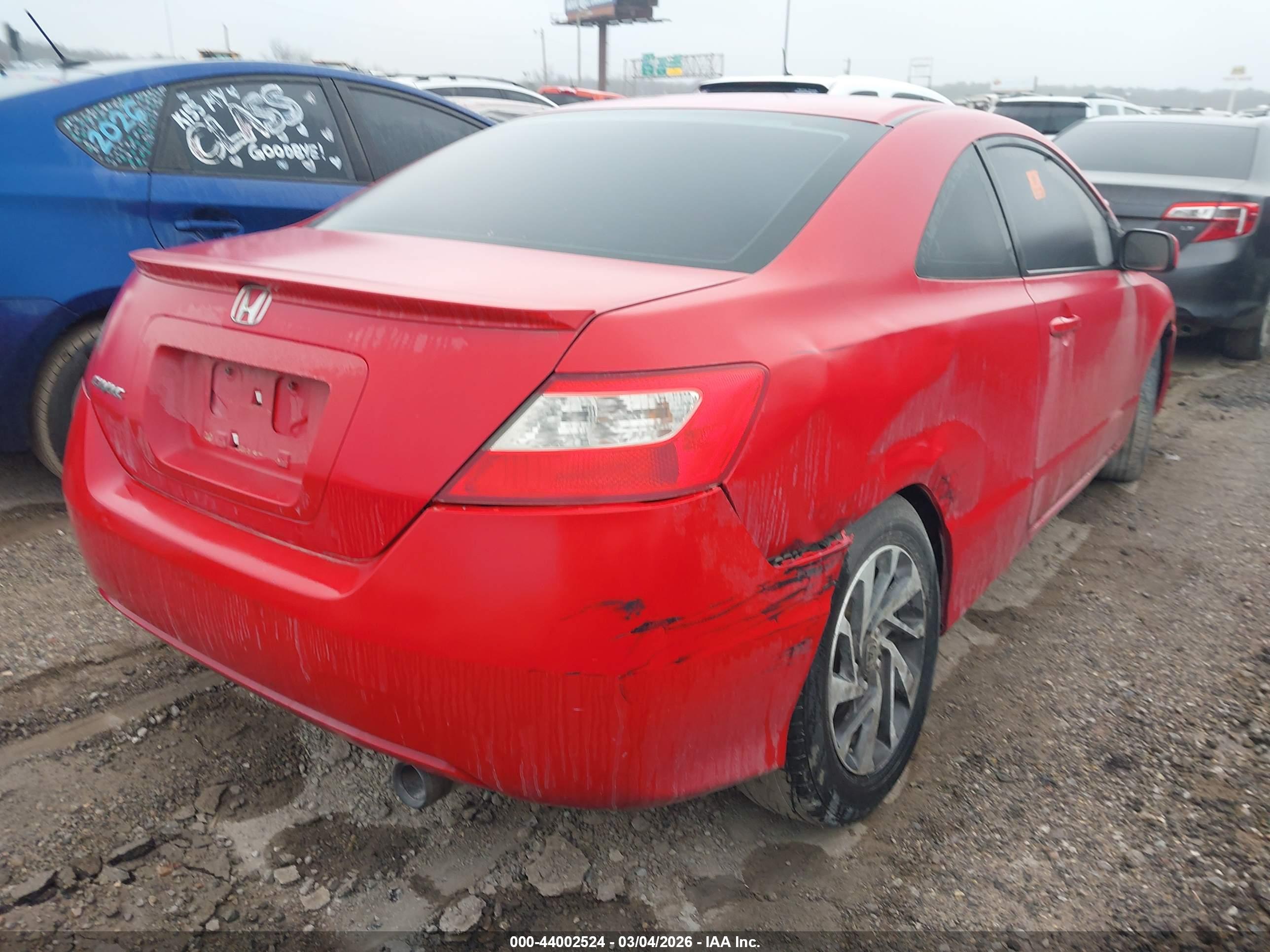 HONDA CIVIC image 4