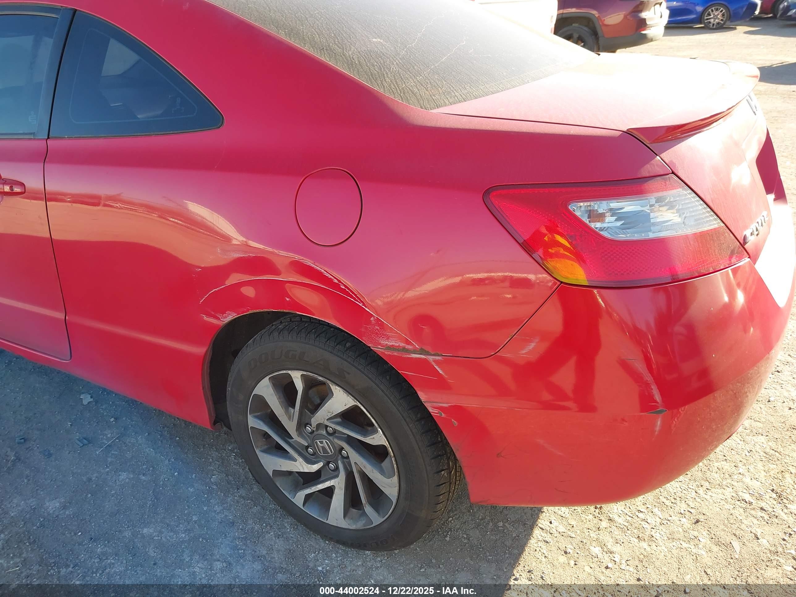 HONDA CIVIC image 6