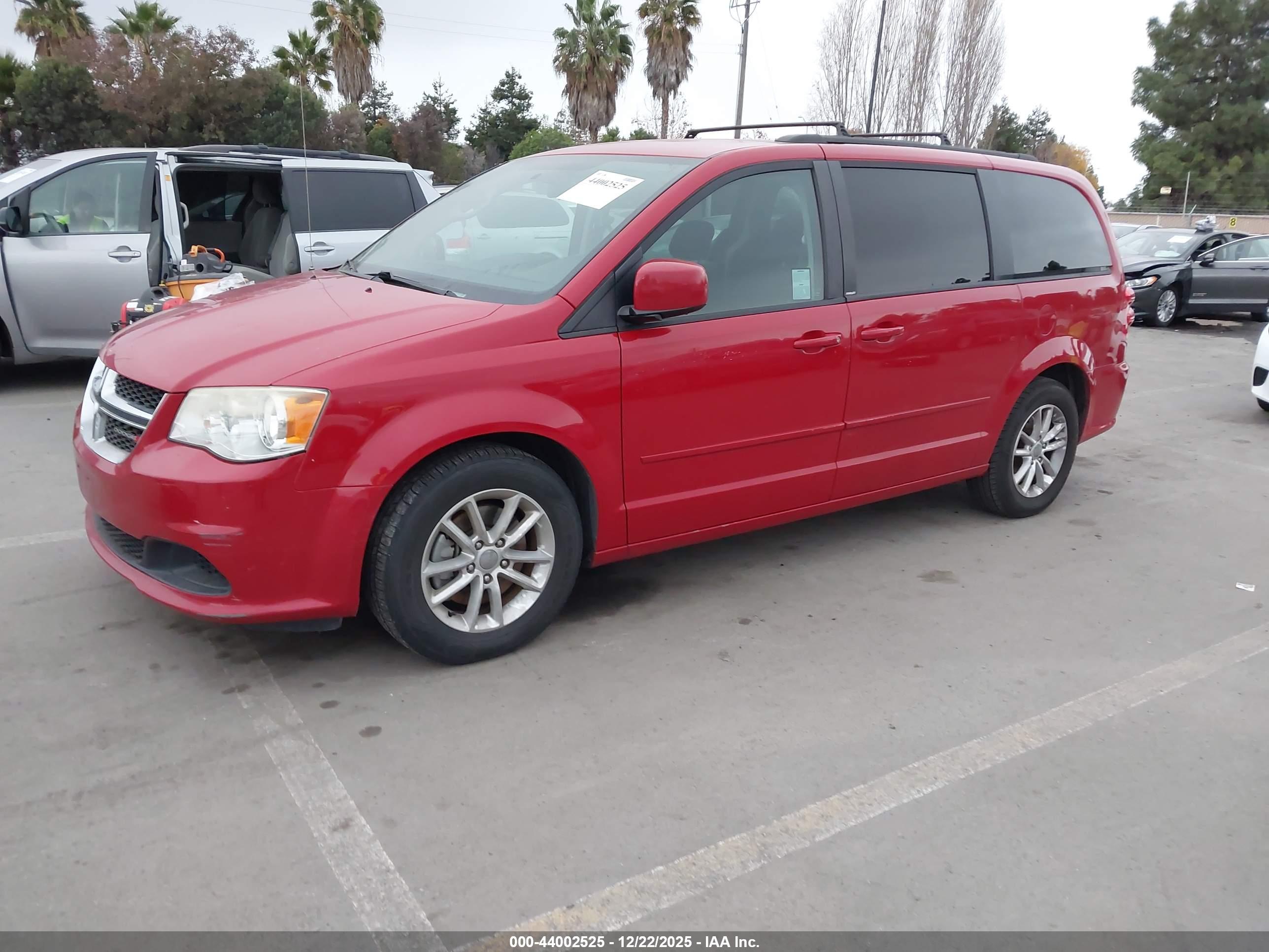 DODGE GRAND image 2
