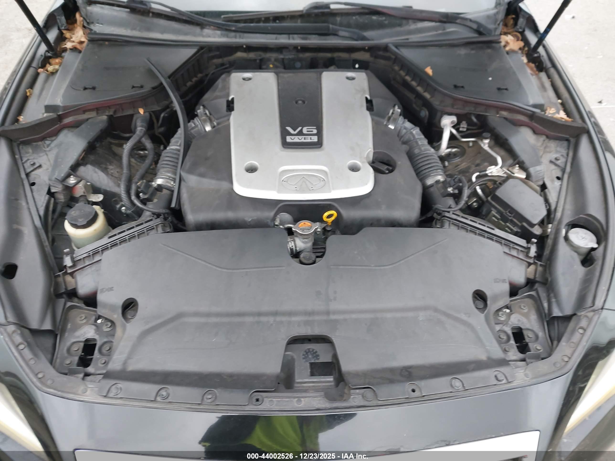 INFINITI Q50 image 10