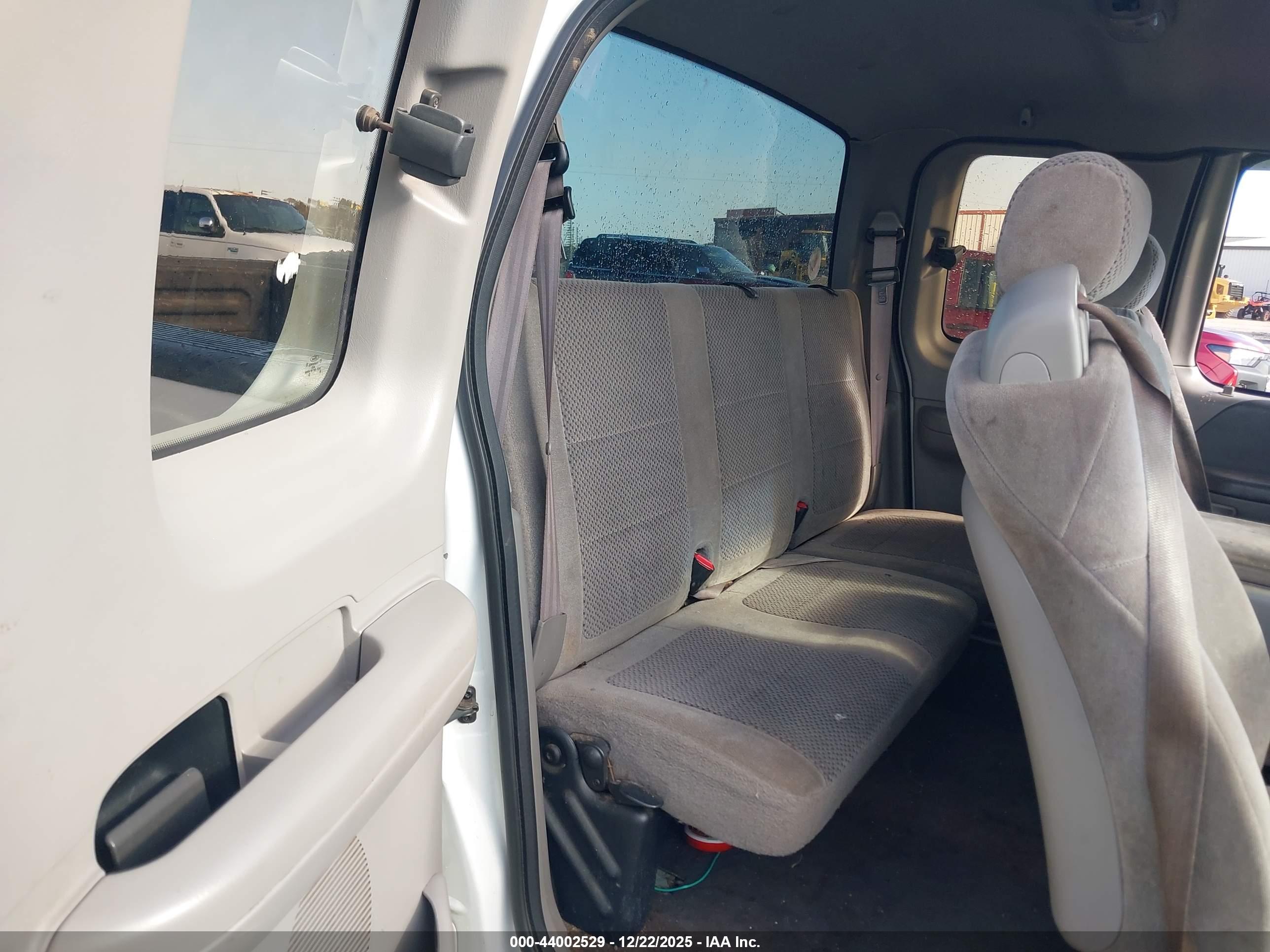 FORD F-150 image 8