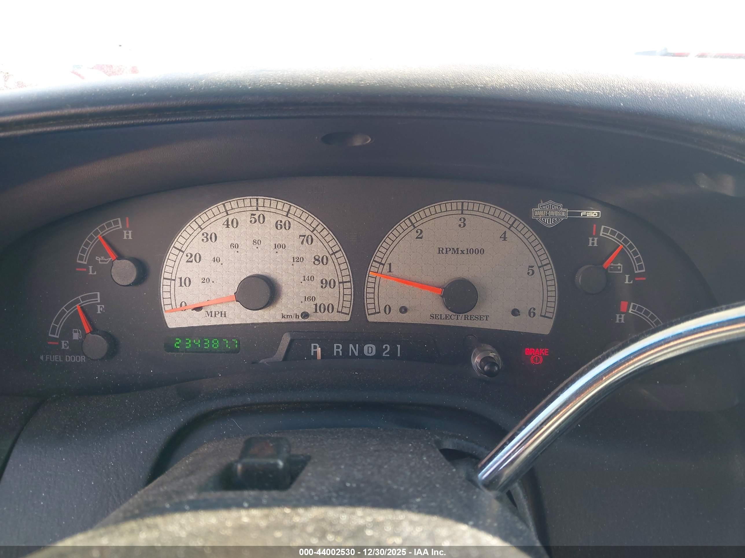 FORD F-150 image 7