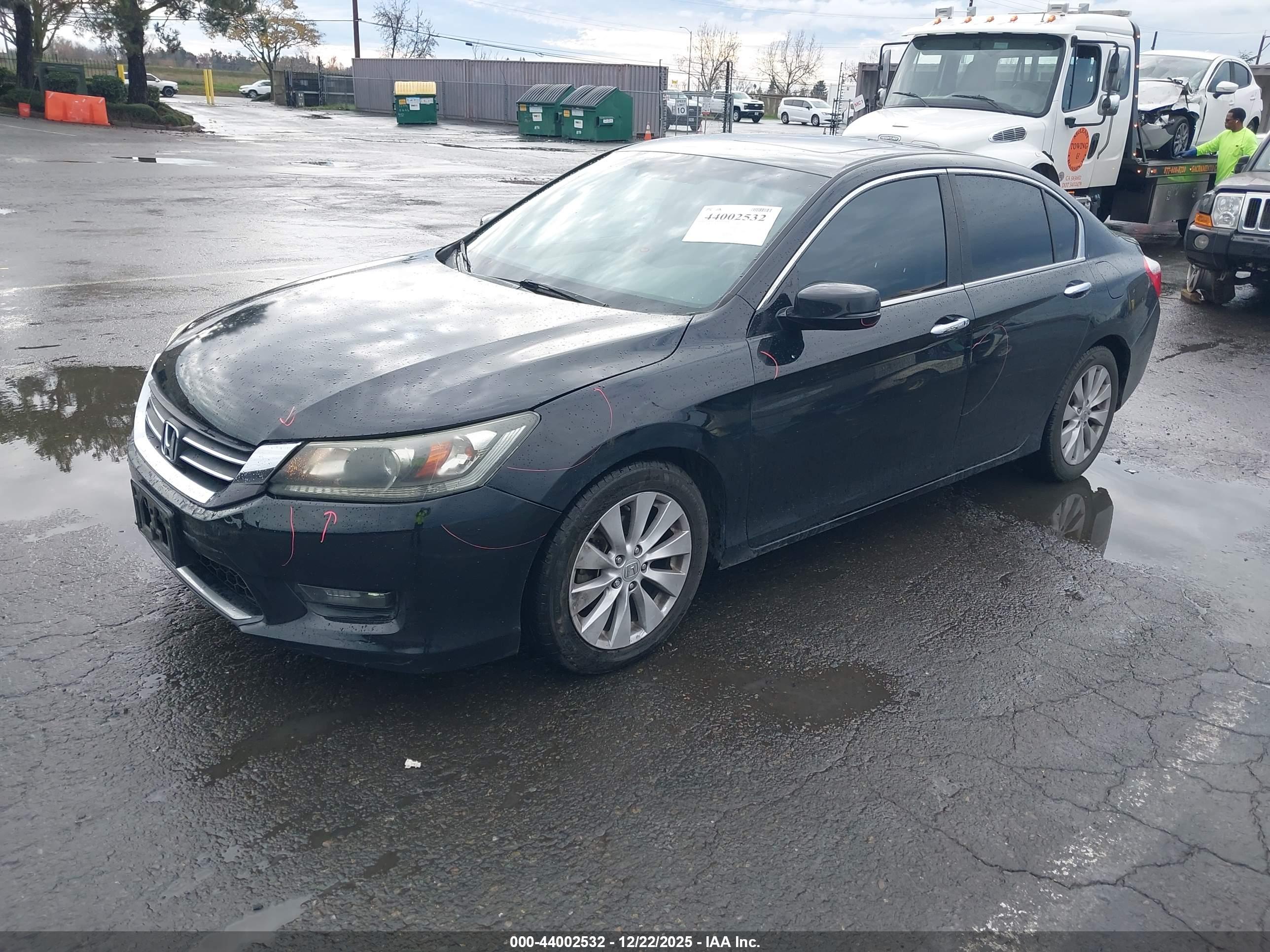 HONDA ACCORD image 2