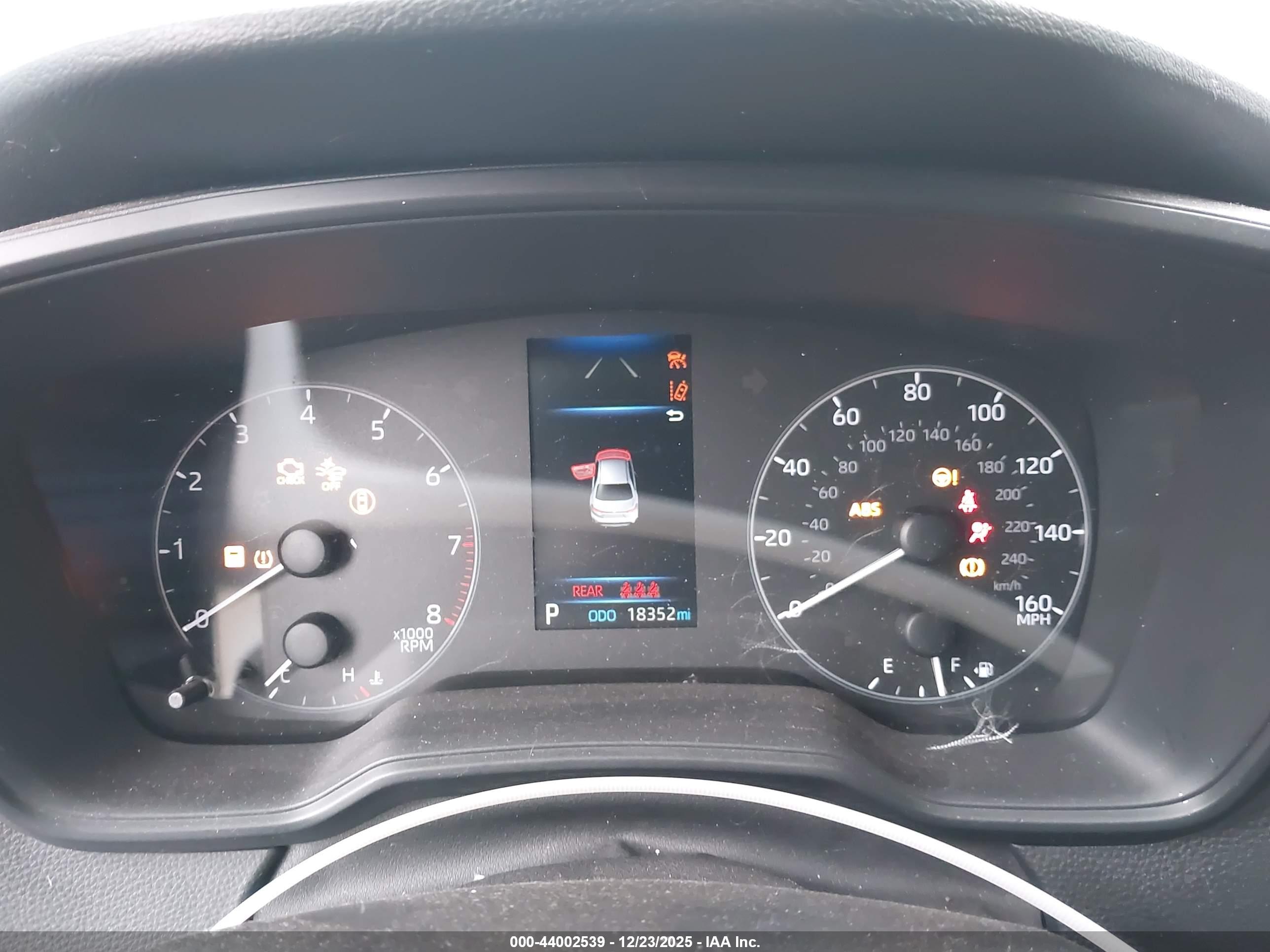 TOYOTA COROLLA image 7