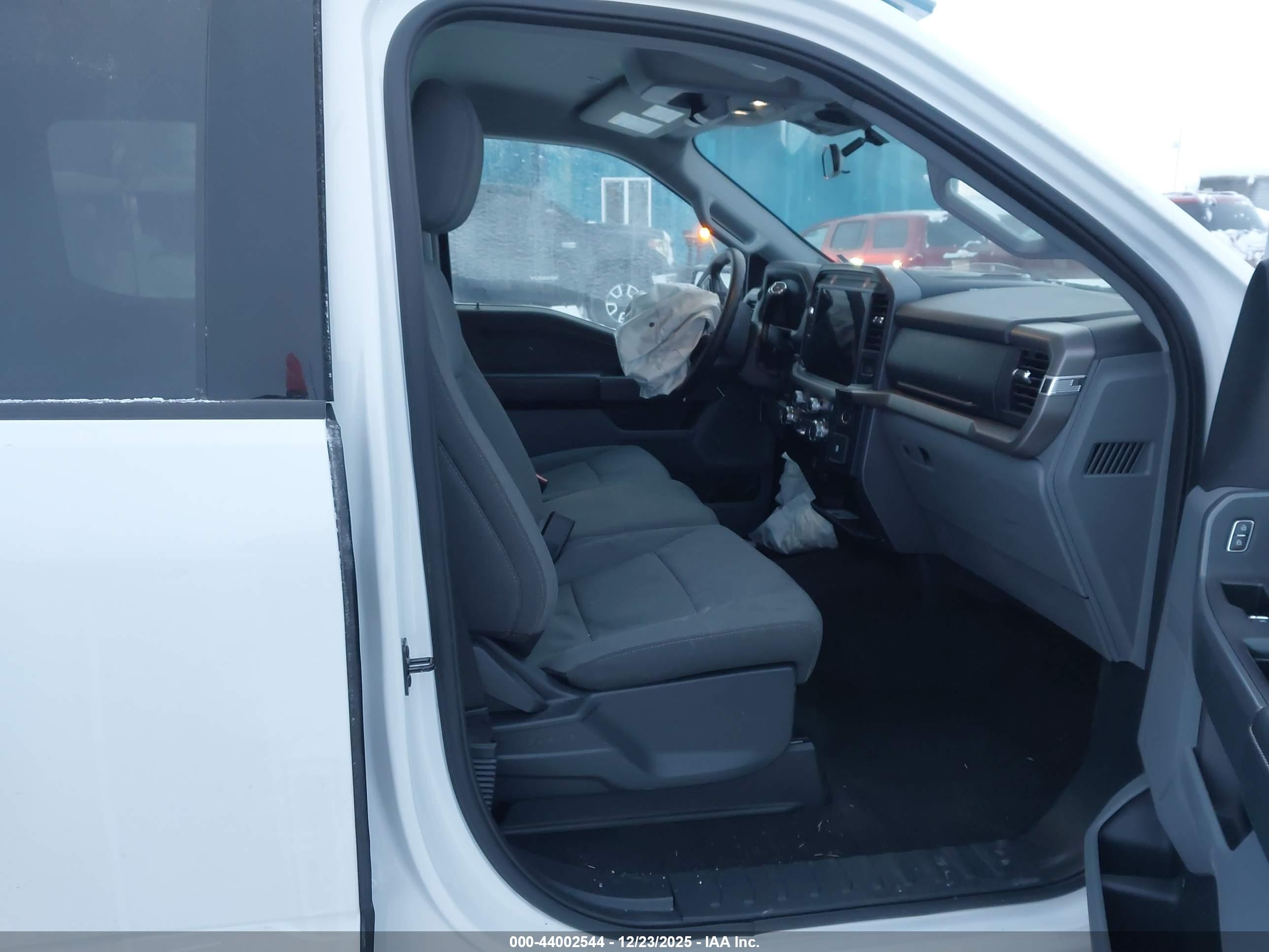 FORD F-150 image 5