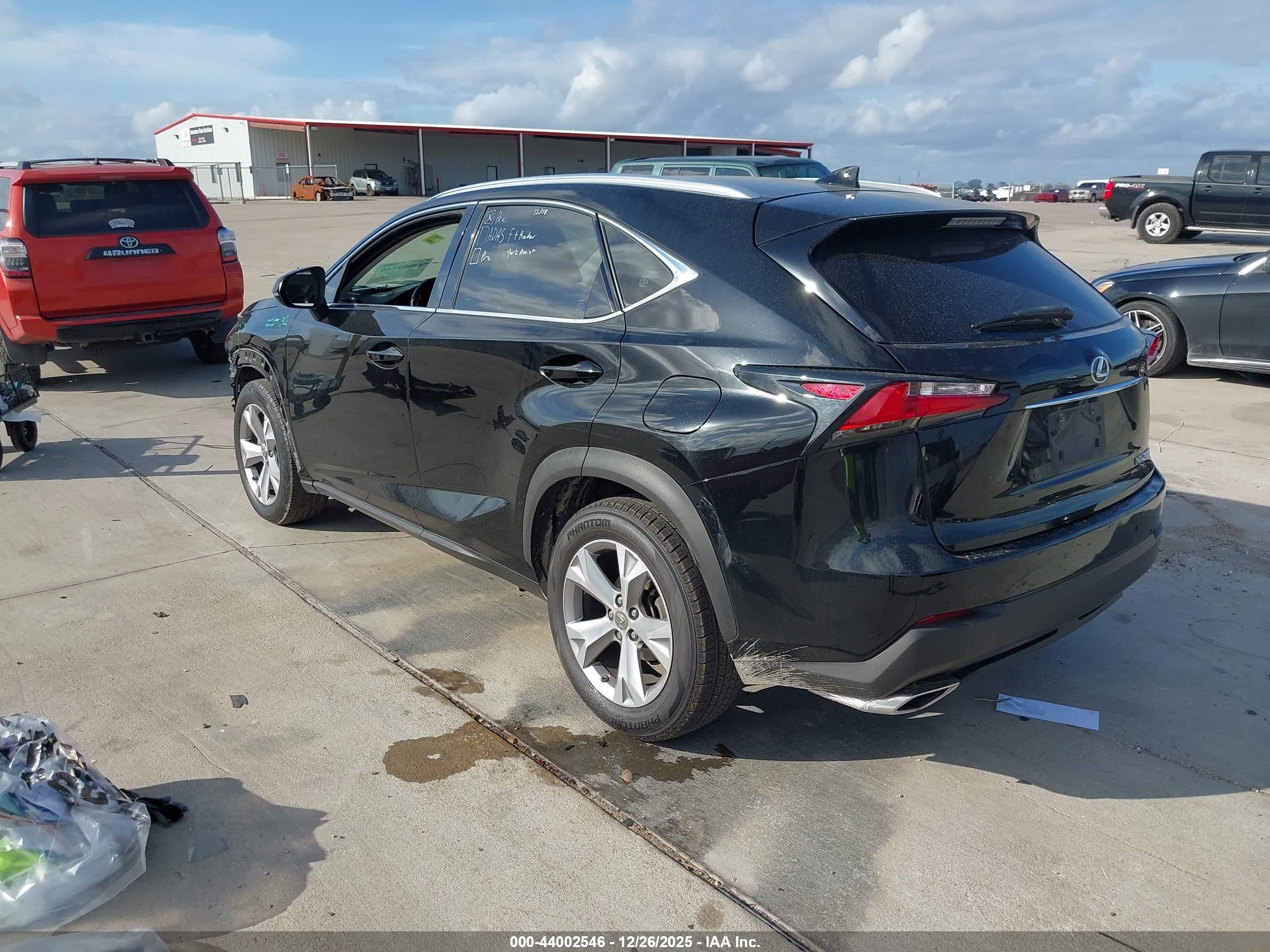 LEXUS NX image 3