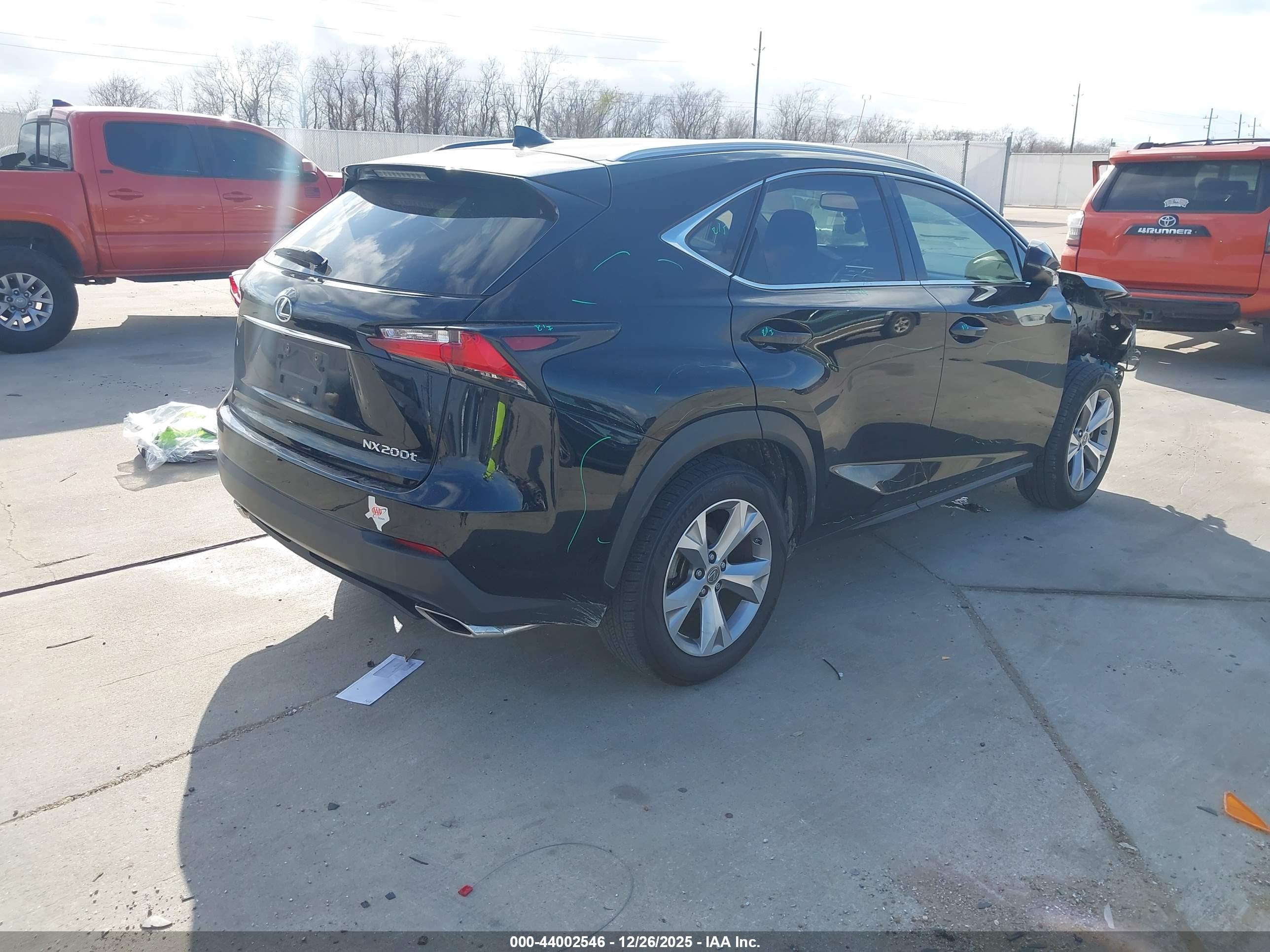 LEXUS NX image 4