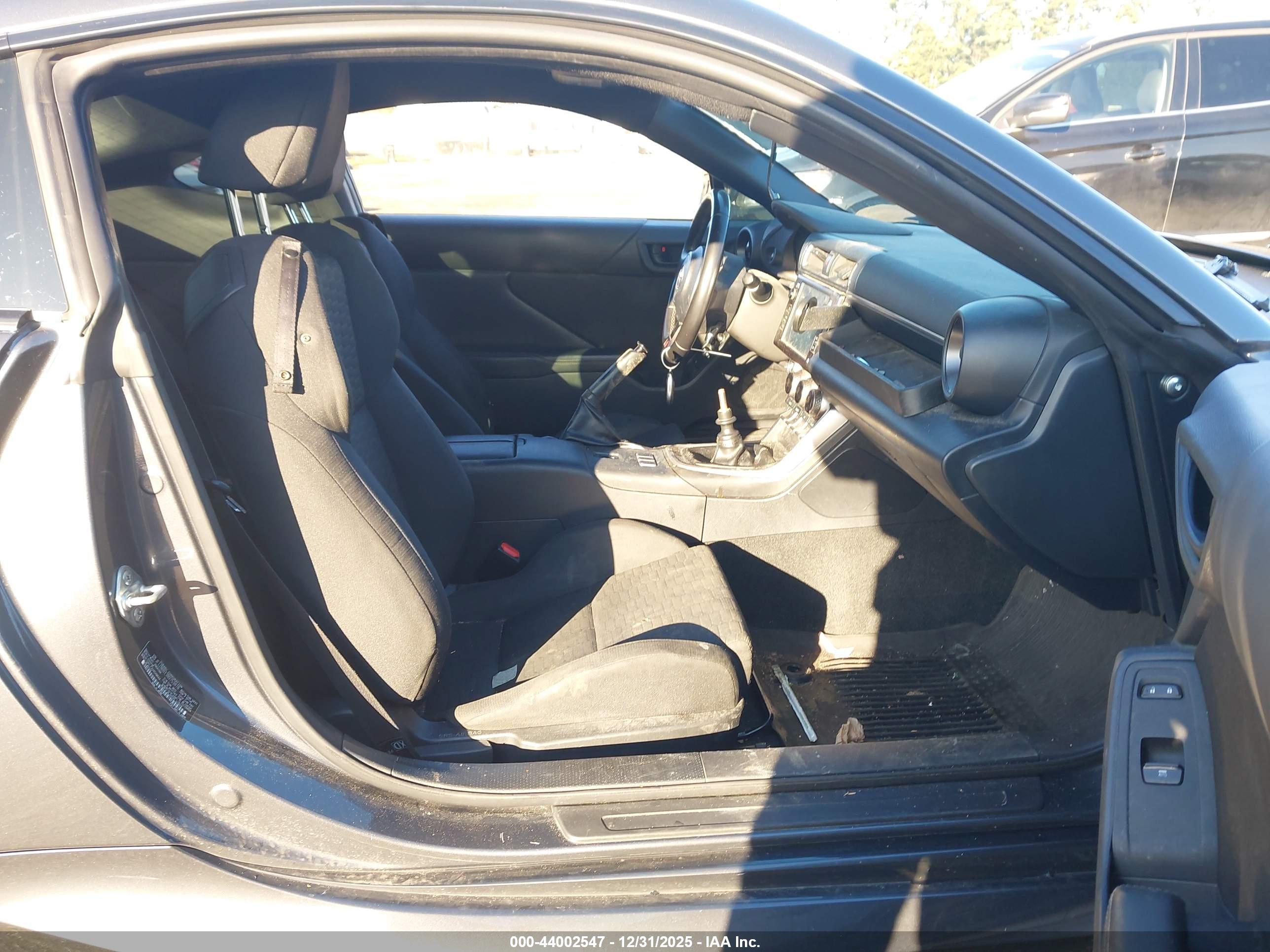 TOYOTA GR86 image 5