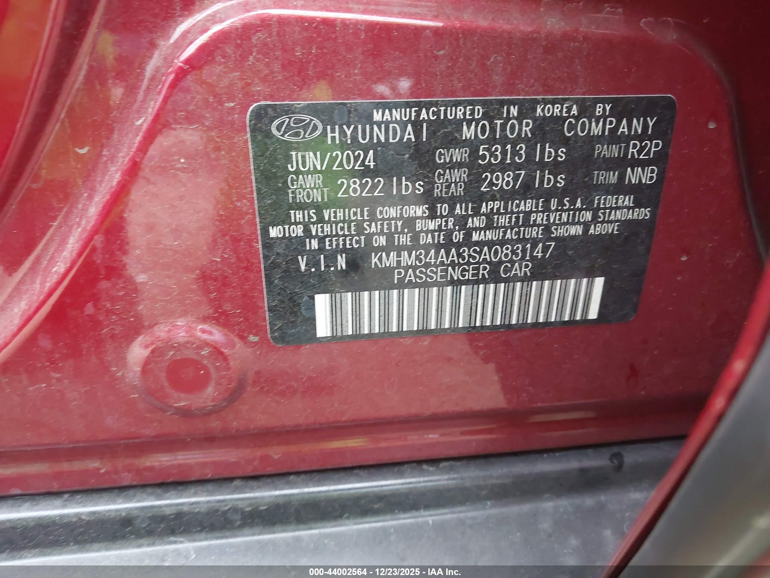 HYUNDAI IONIQ image 9