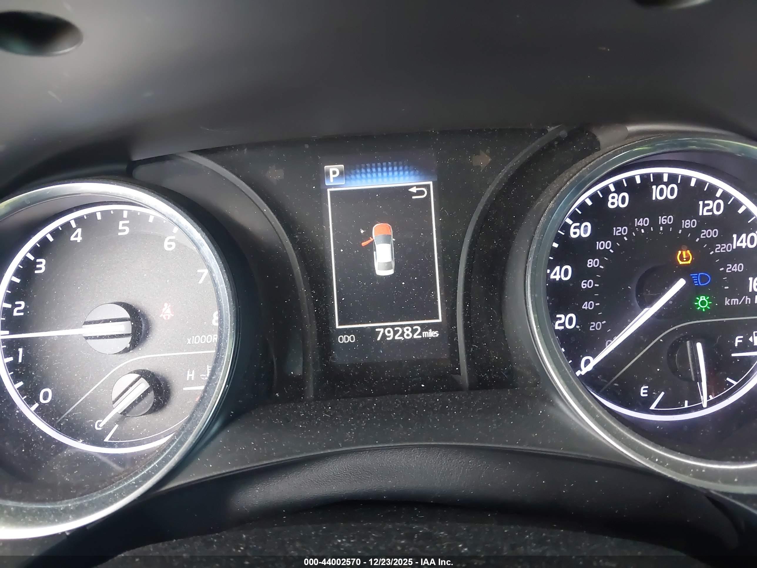 TOYOTA CAMRY image 7