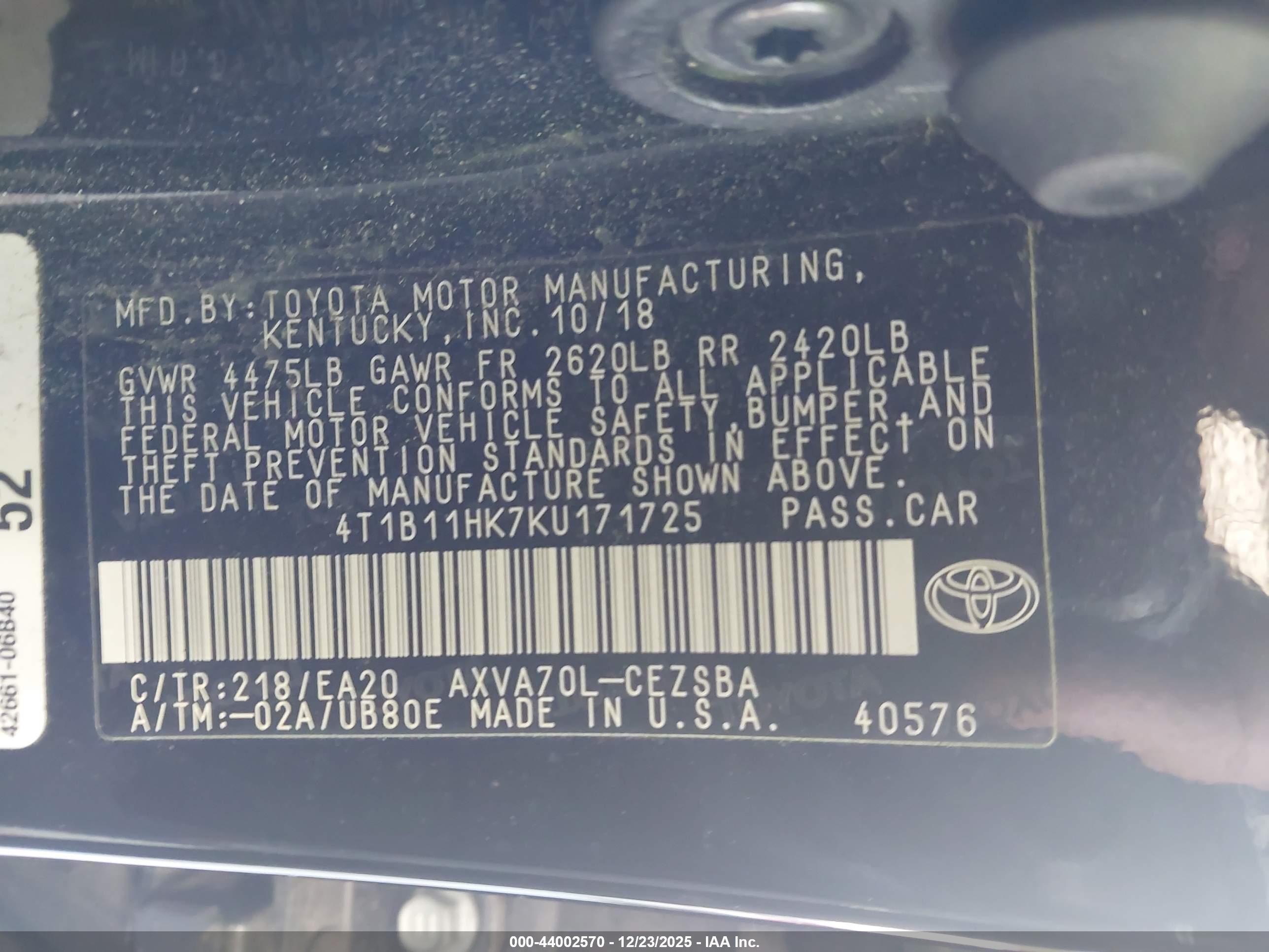 TOYOTA CAMRY image 9