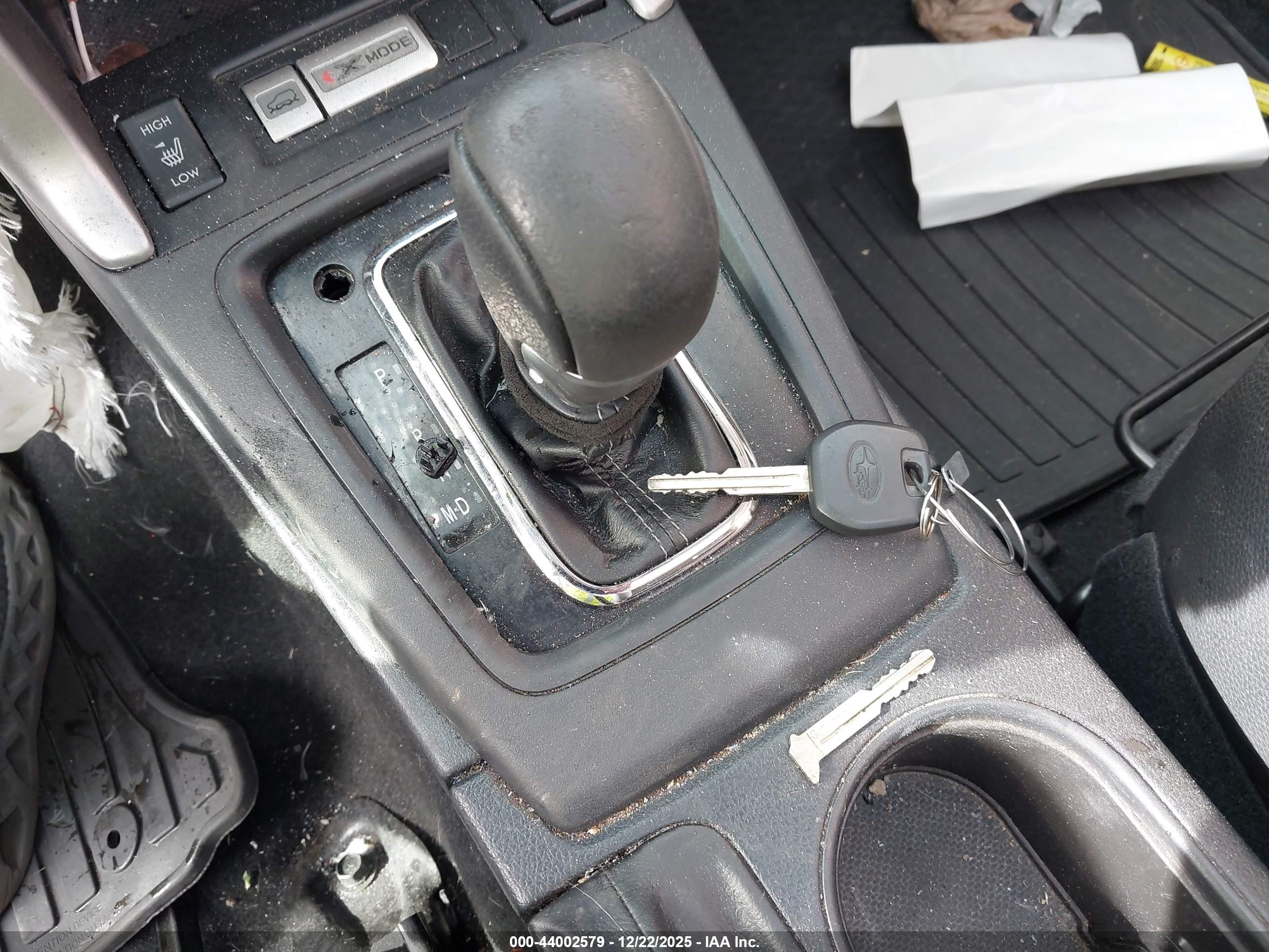 SUBARU FORESTER image 11