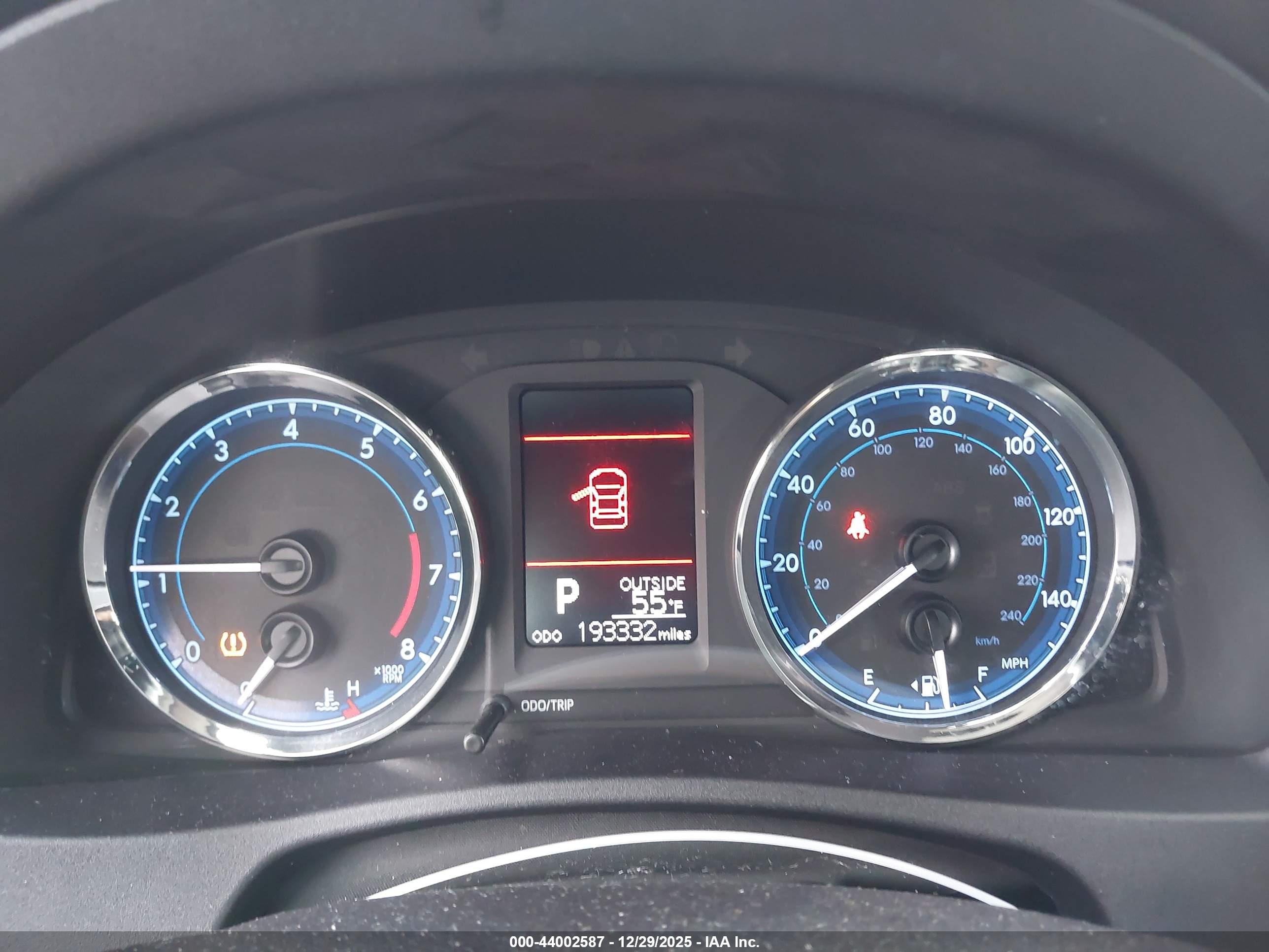 TOYOTA COROLLA image 7