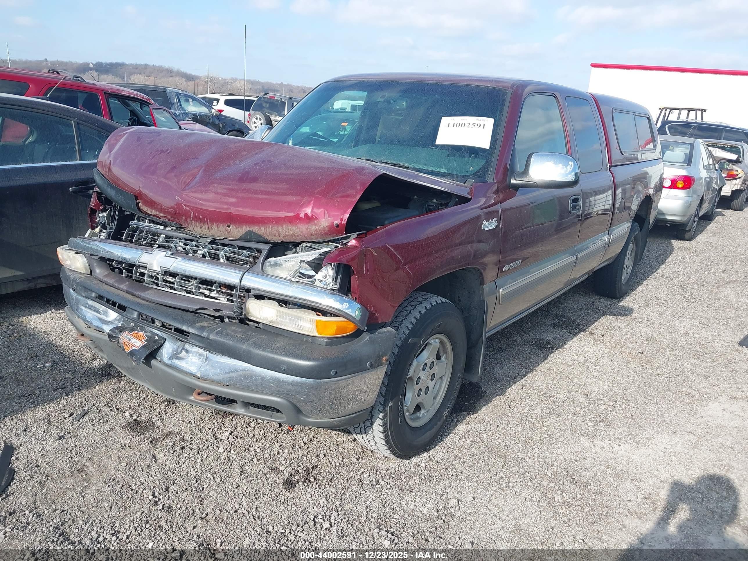 CHEVROLET SILVERADO image 2