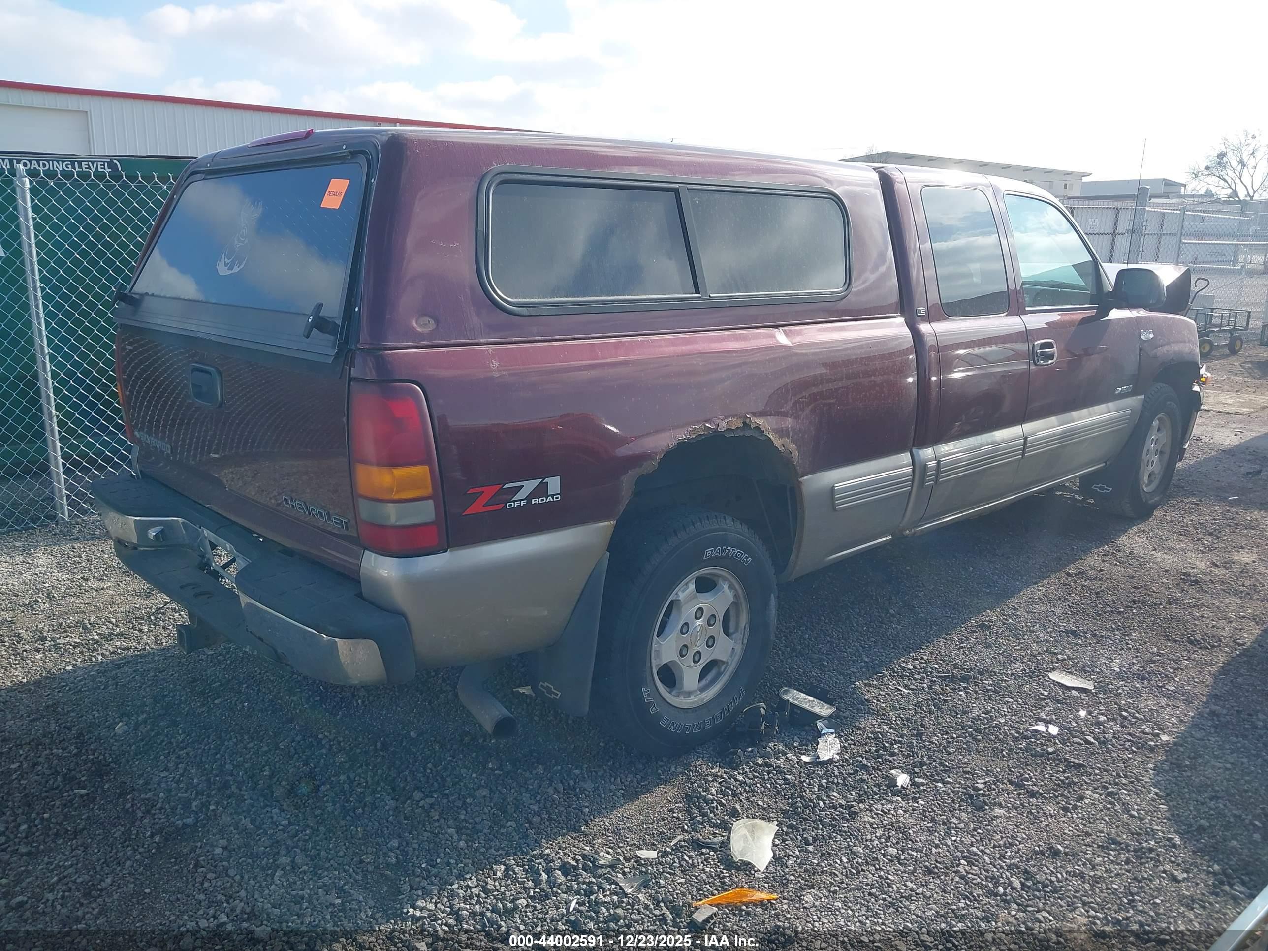 CHEVROLET SILVERADO image 4