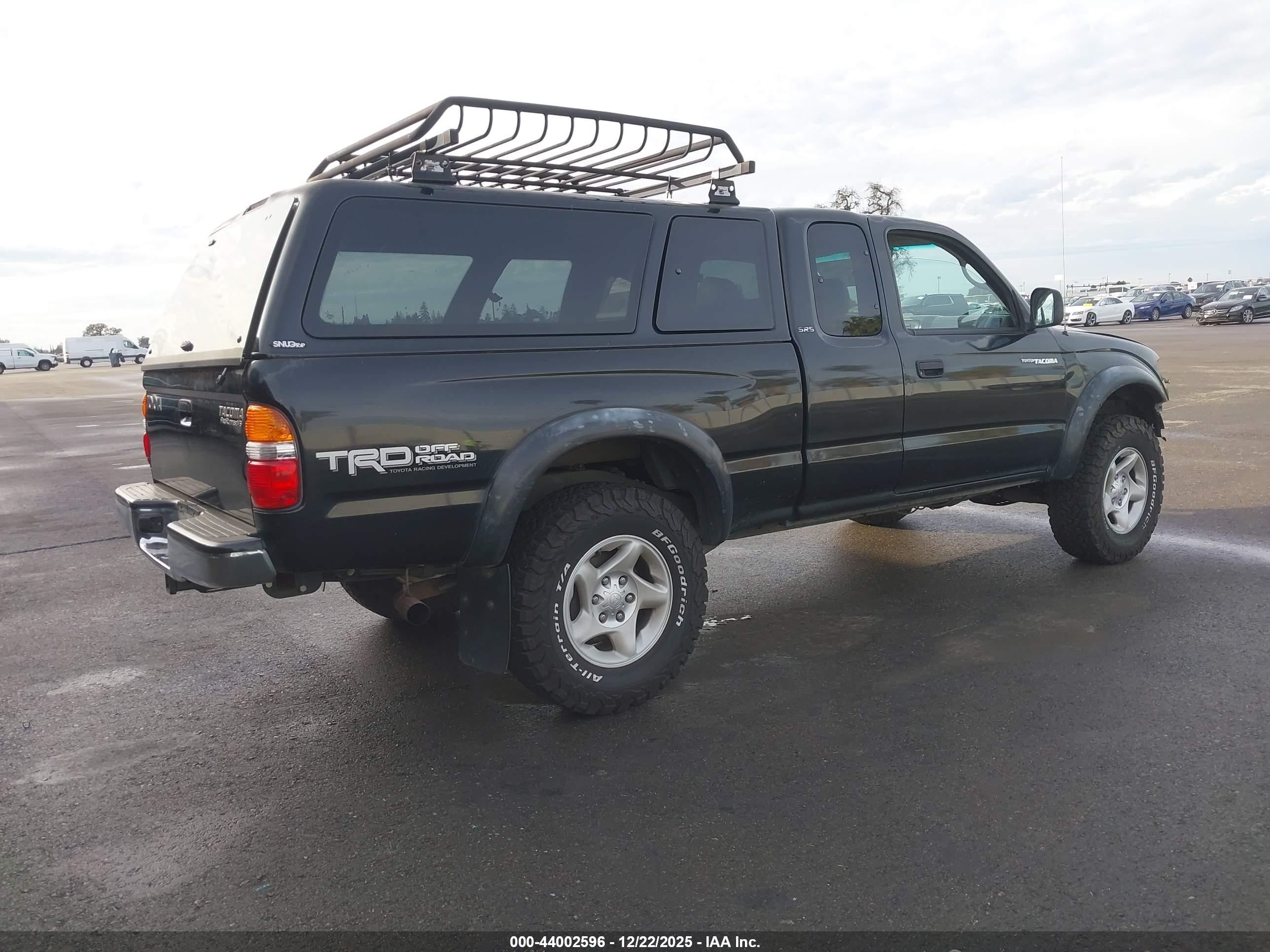 TOYOTA TACOMA image 4