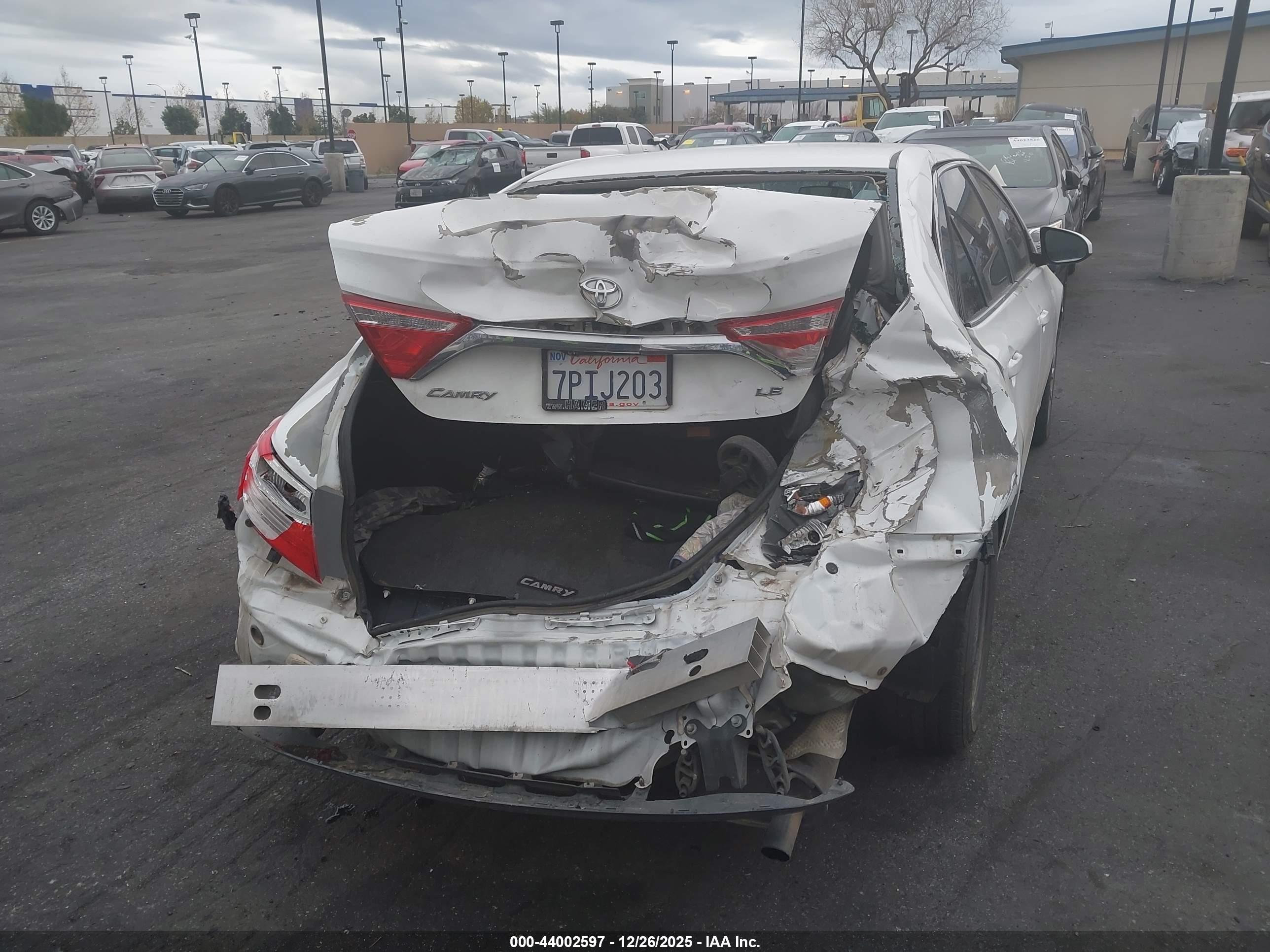 TOYOTA CAMRY image 6