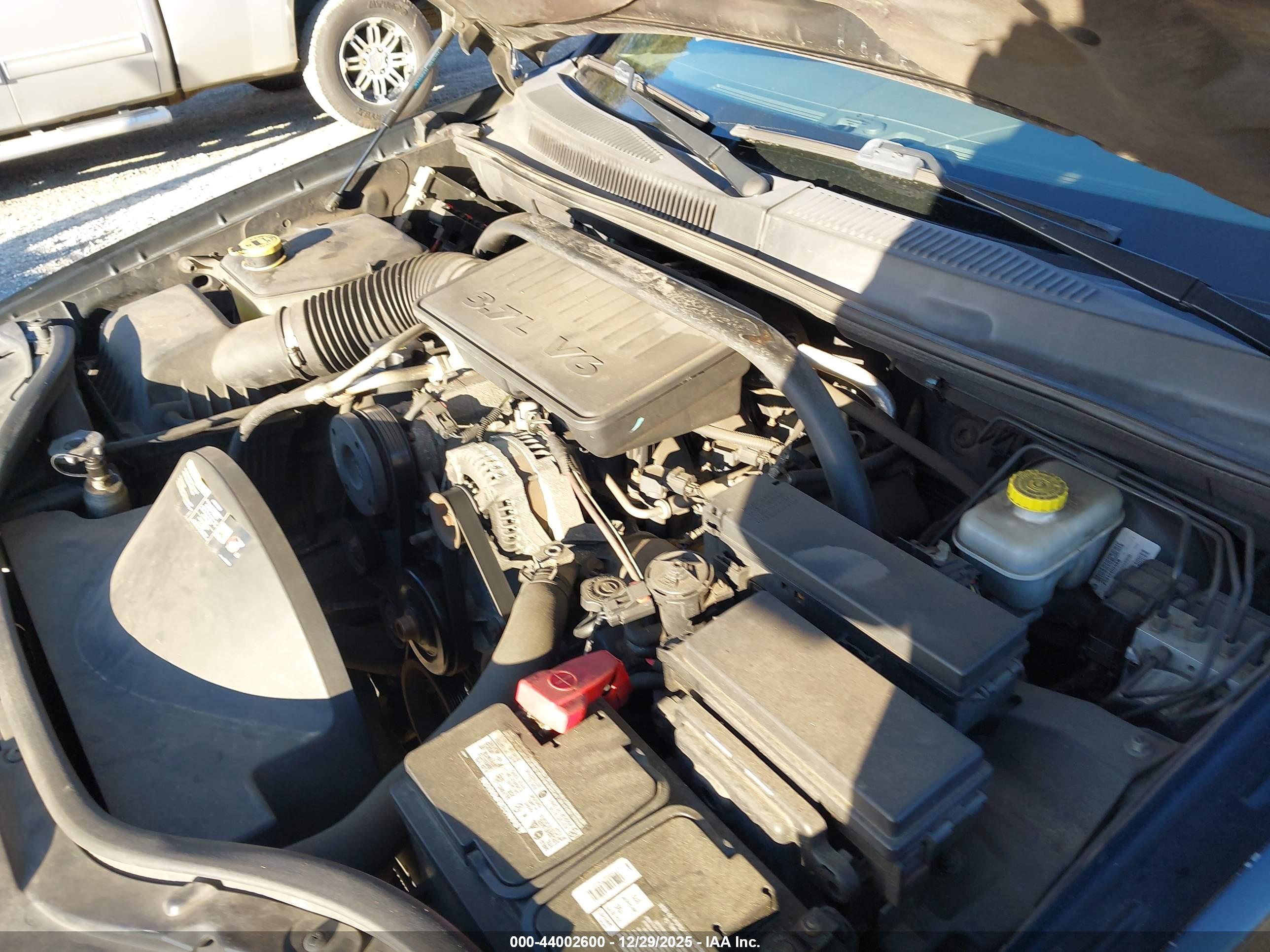 JEEP GRAND image 10