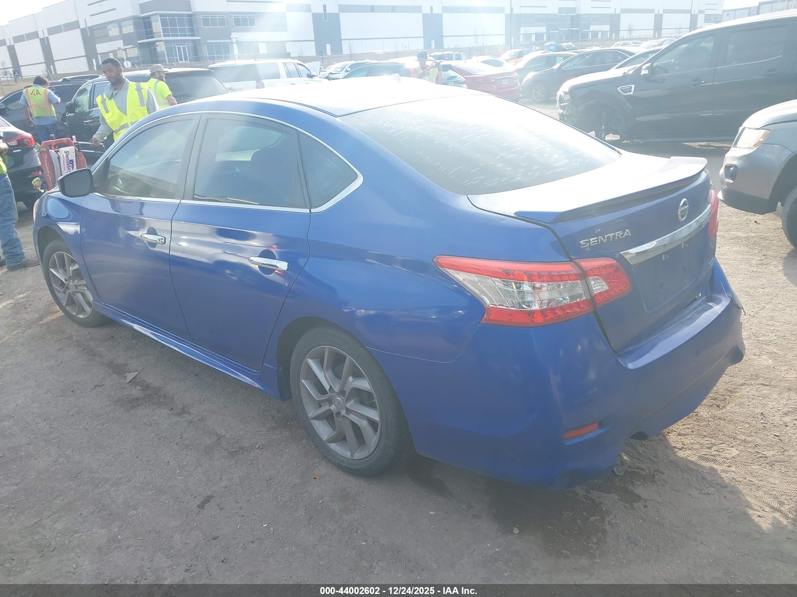 NISSAN SENTRA image 3