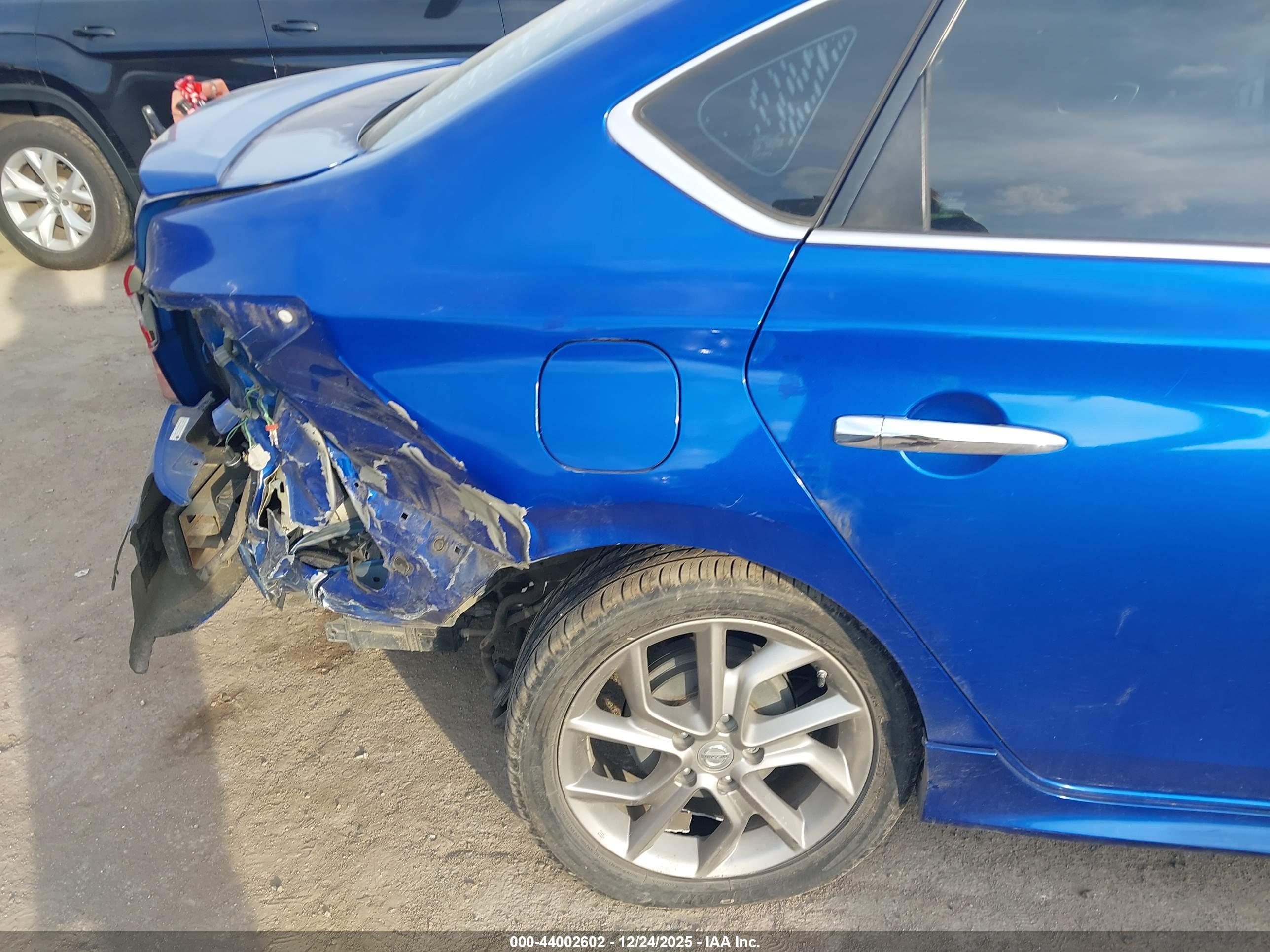 NISSAN SENTRA image 6