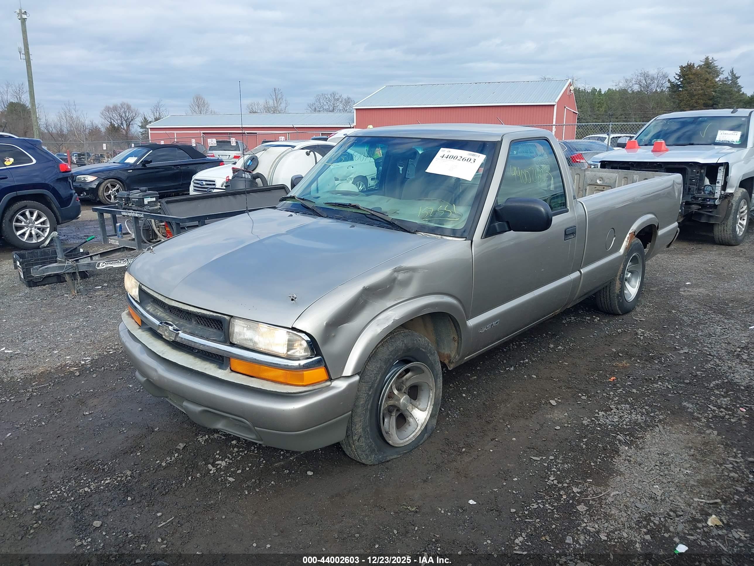 CHEVROLET S-10 image 6