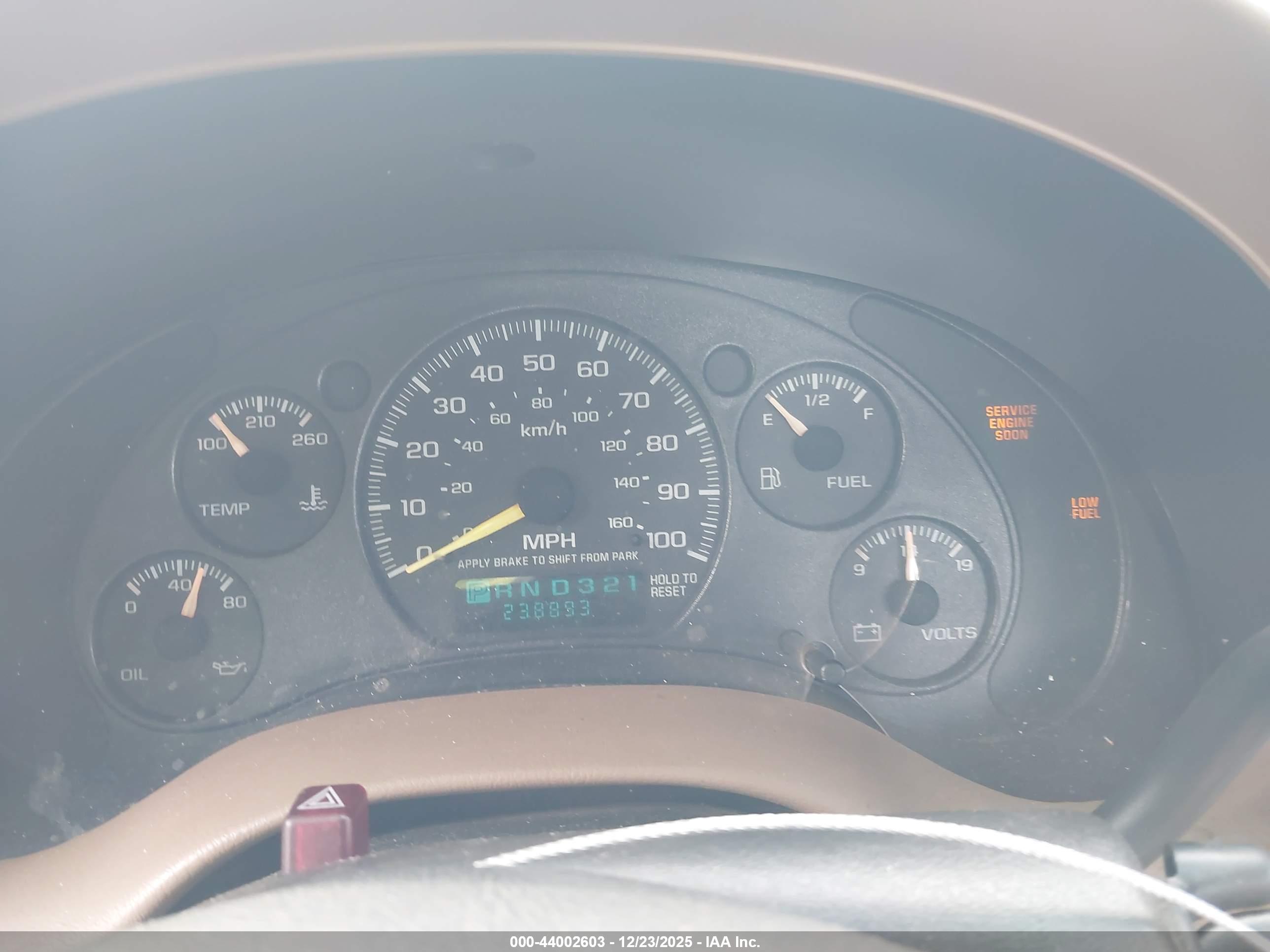 CHEVROLET S-10 image 7