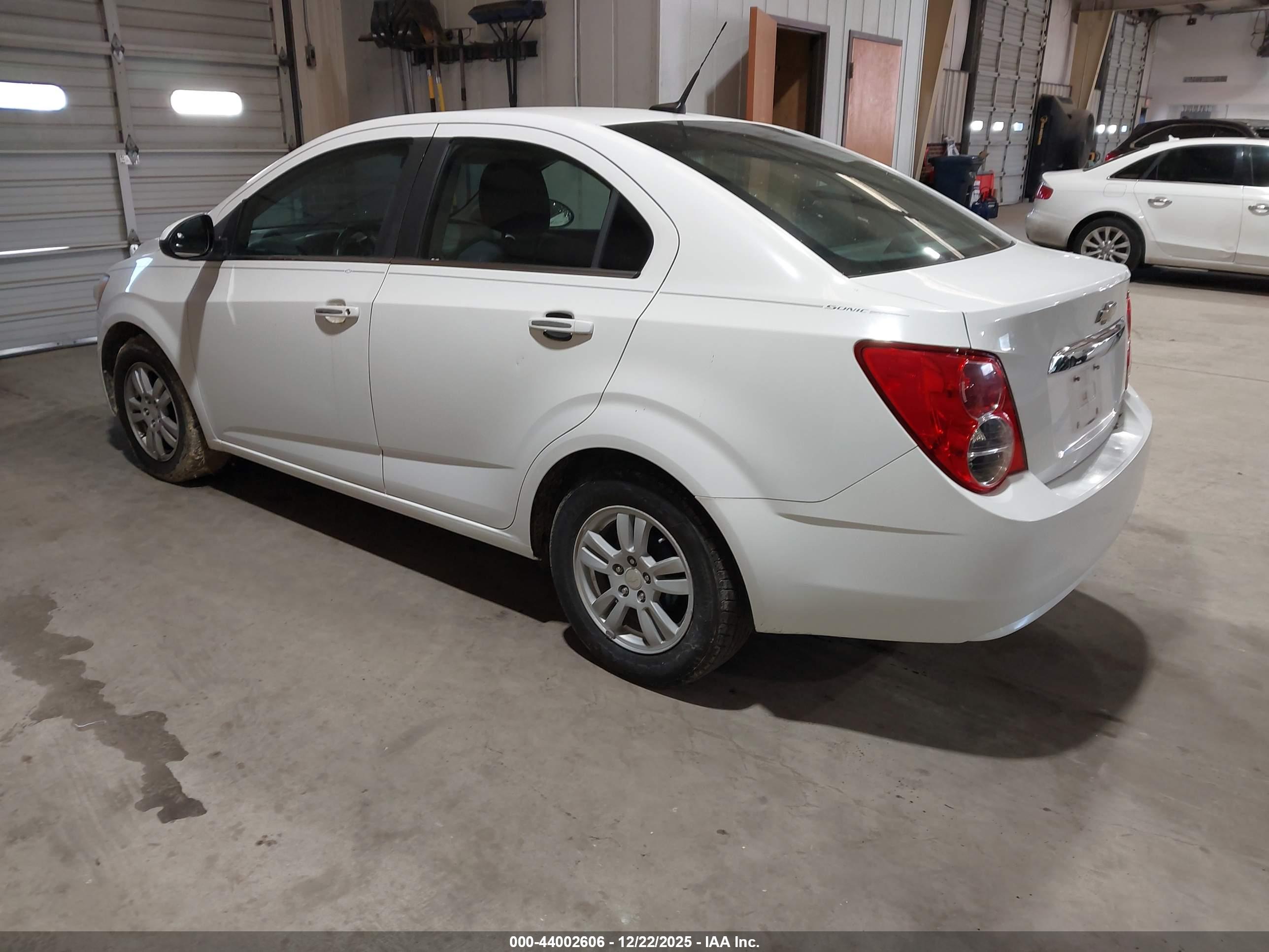 CHEVROLET SONIC image 3