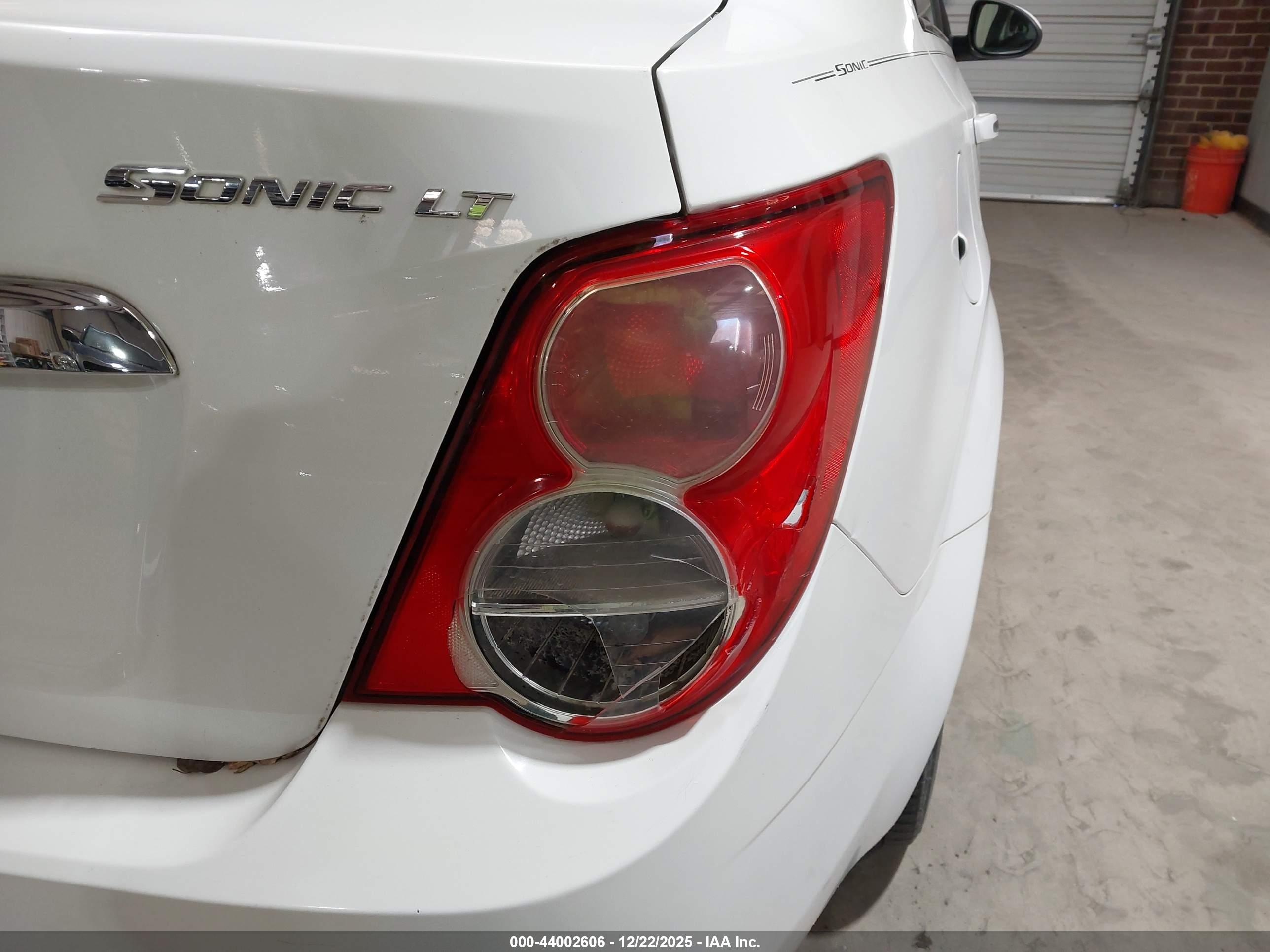 CHEVROLET SONIC image 6
